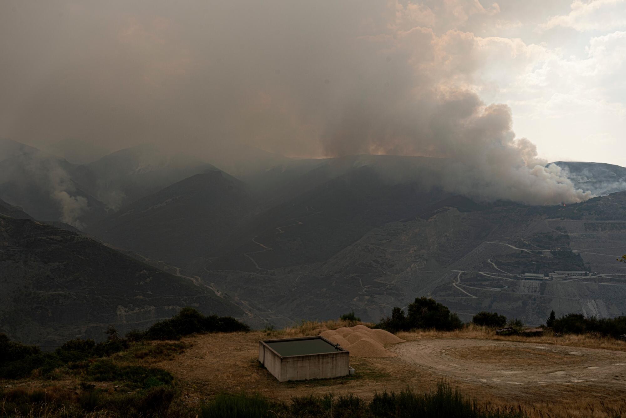 Incendio en Trevinca 2025 - 1