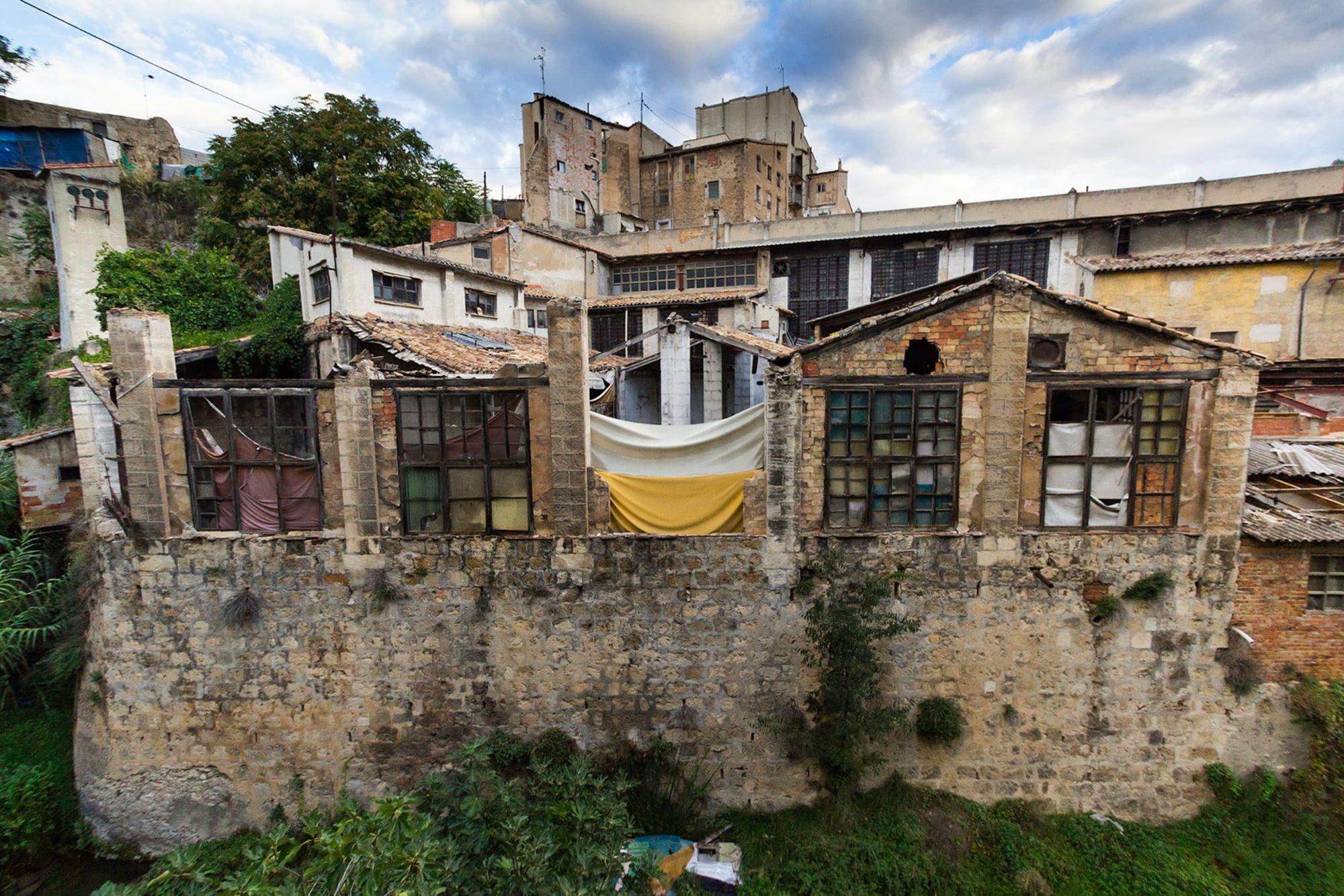 el molinar alcoi fàbriques abandonades autor damià llorens