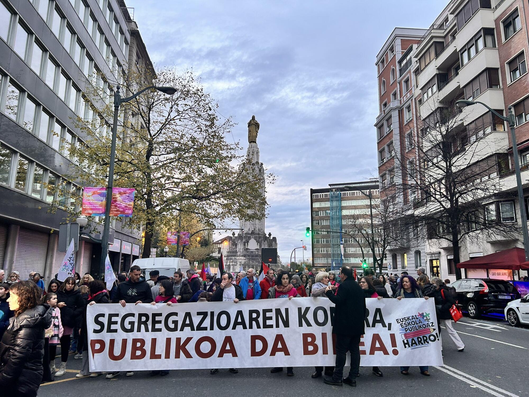 Euskal Eskola Publikoaz Harro Manifa segregación