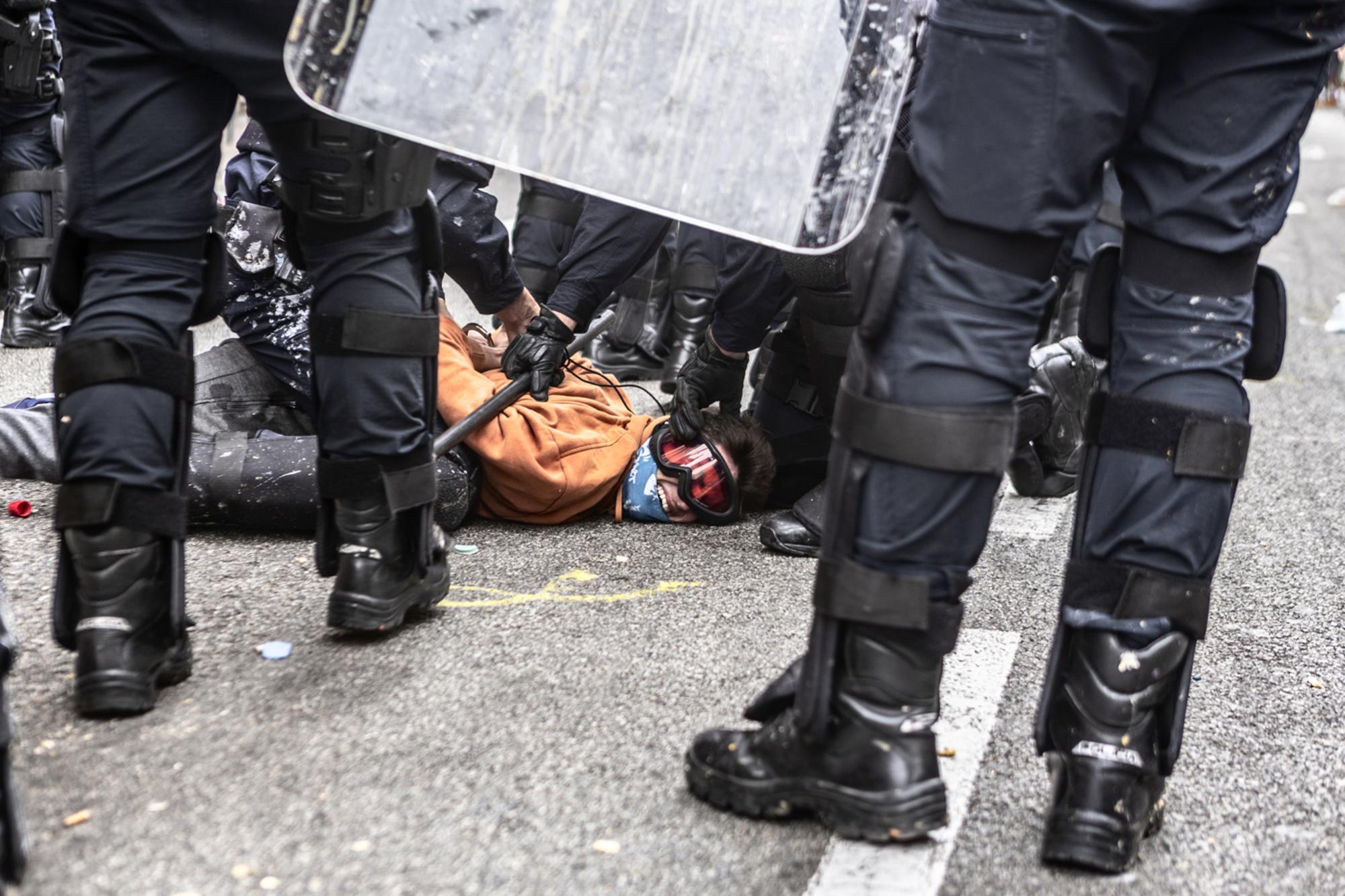 Represión tras marcha unitaria del 18 de octubre