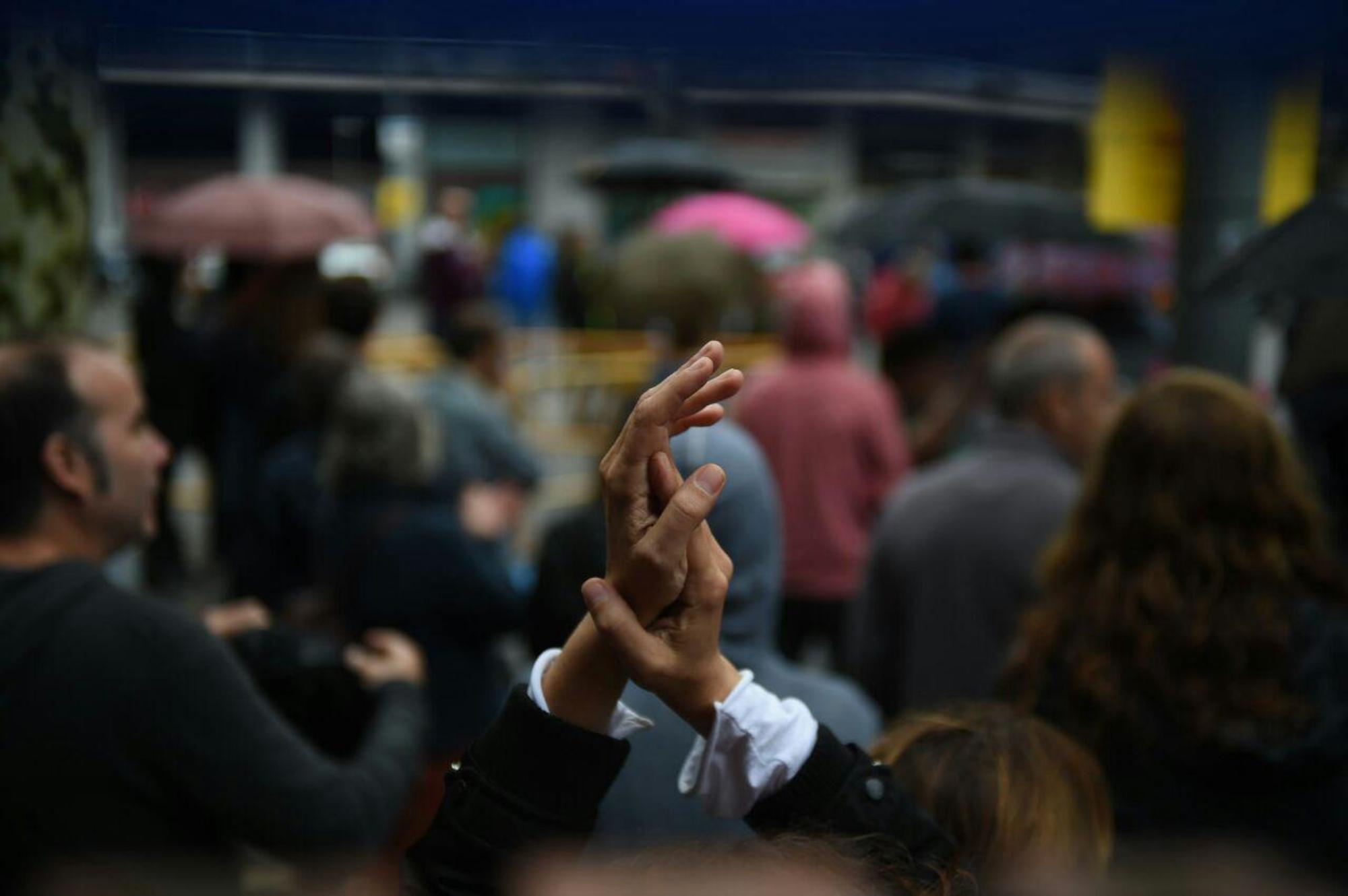 La votación transcurrió con normalidad en la Escola Antoni Brusi.