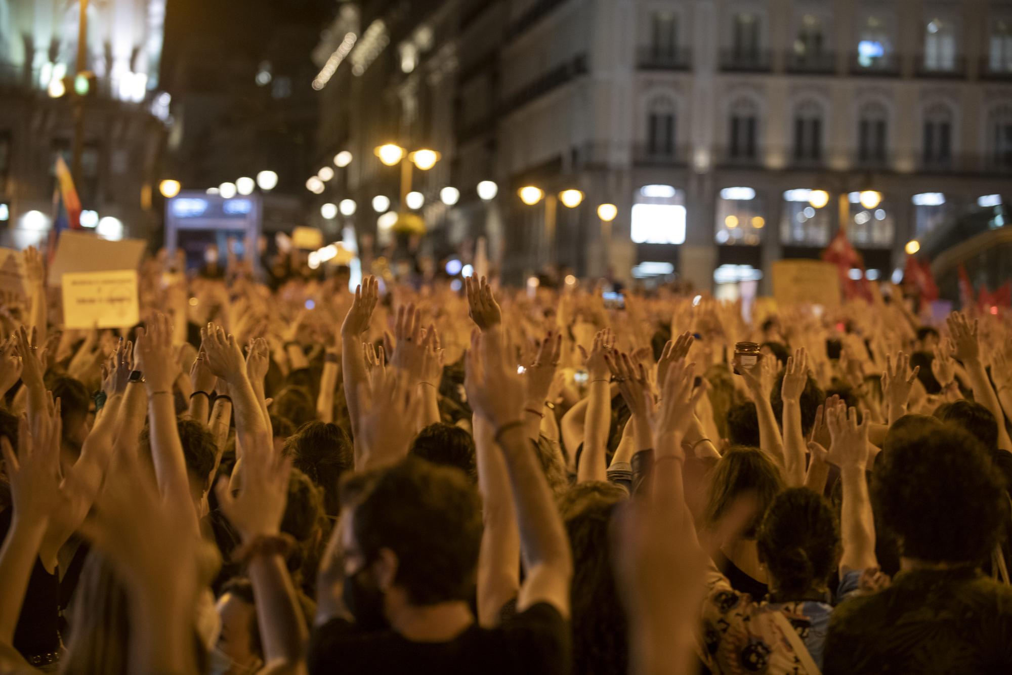 Concentración feminista en Madrid en protesta por los  asesinatos machistas - 14