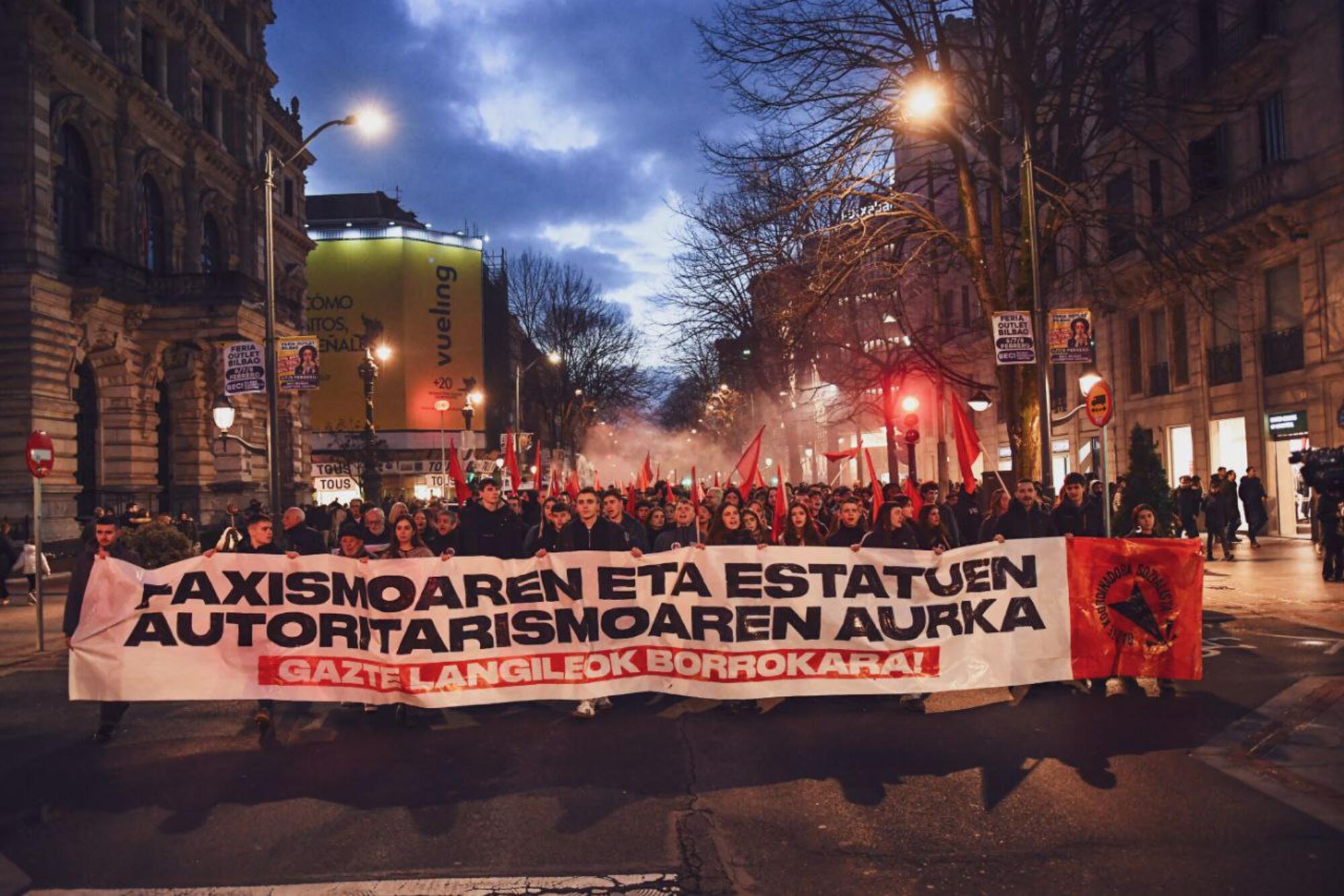 Contra el fascismo, ni un paso atrás: las juventudes socialistas de Euskal Herria convocan marchas en Iruñea y Bilbo - 20