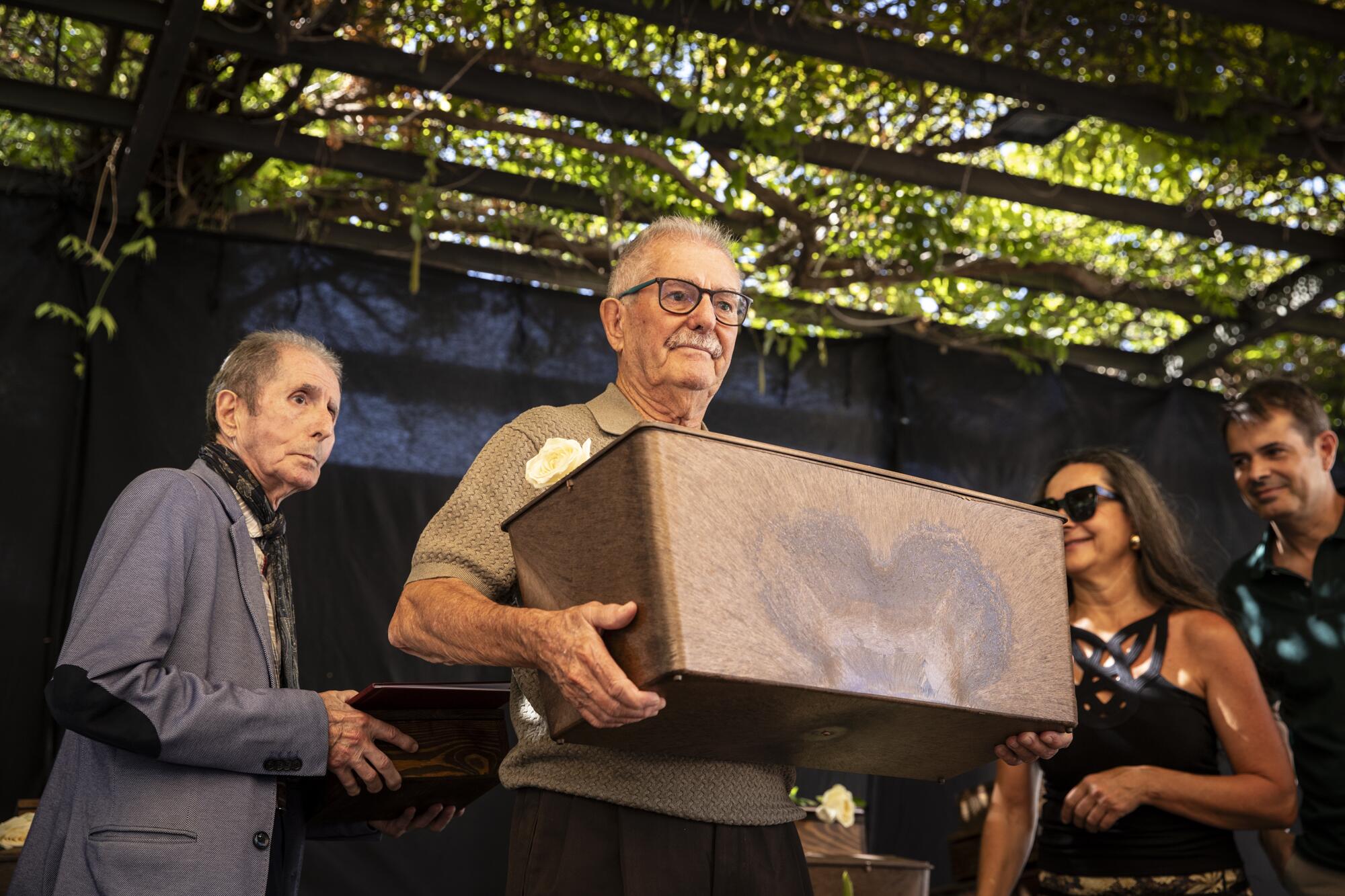 Entrega de restos de víctimas a sus familiares el 19 de septiembre de 2026 en Víznar - 11