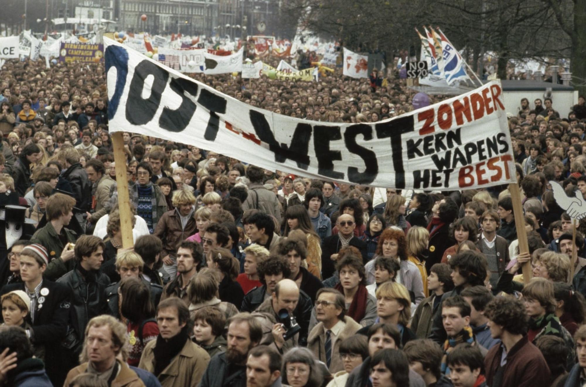 Protesta contra los euromisiles, Amsterdam, 1981. Wilkipedia
