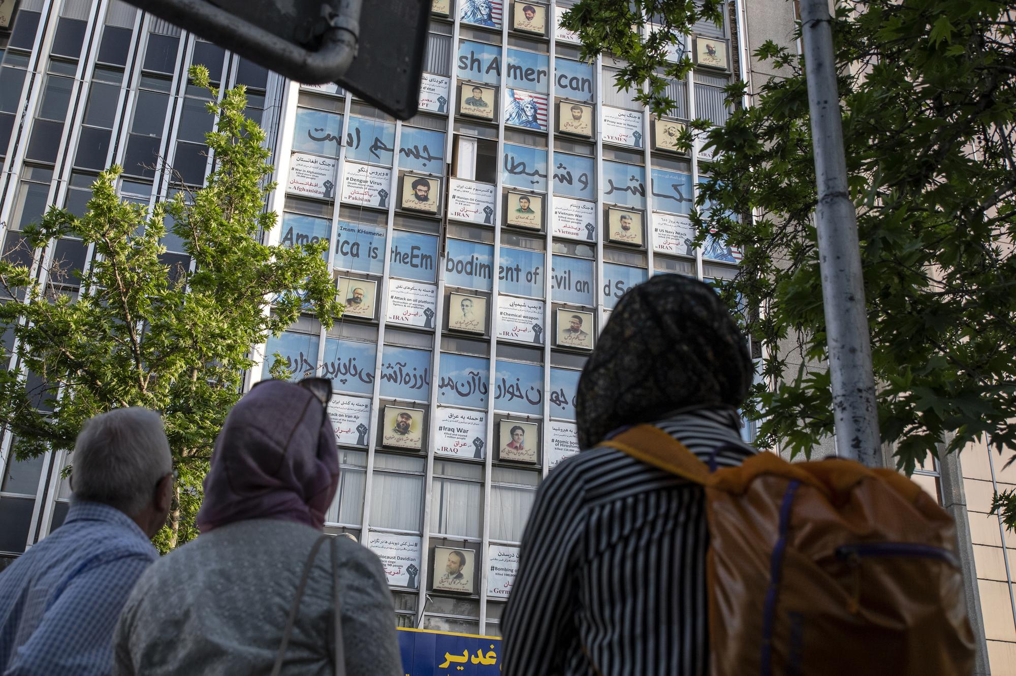 Viaje a Irán Embajada