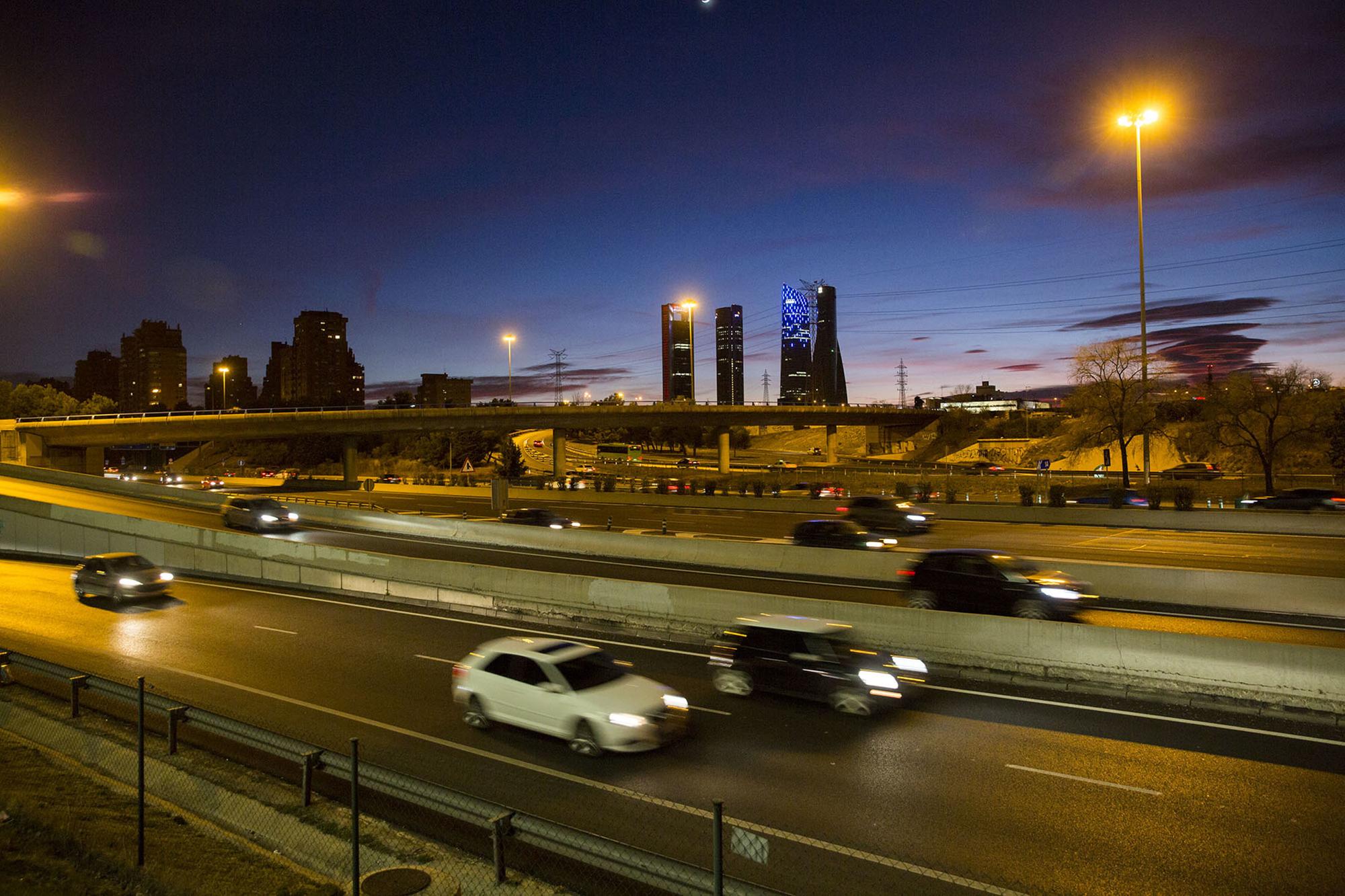 Atardecer en la A1, luces