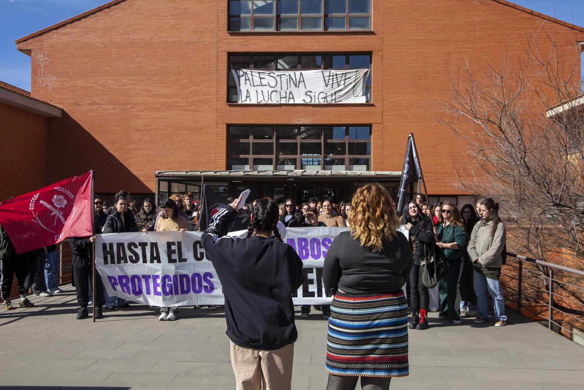 Concentración Violencia sexual UCLM 1