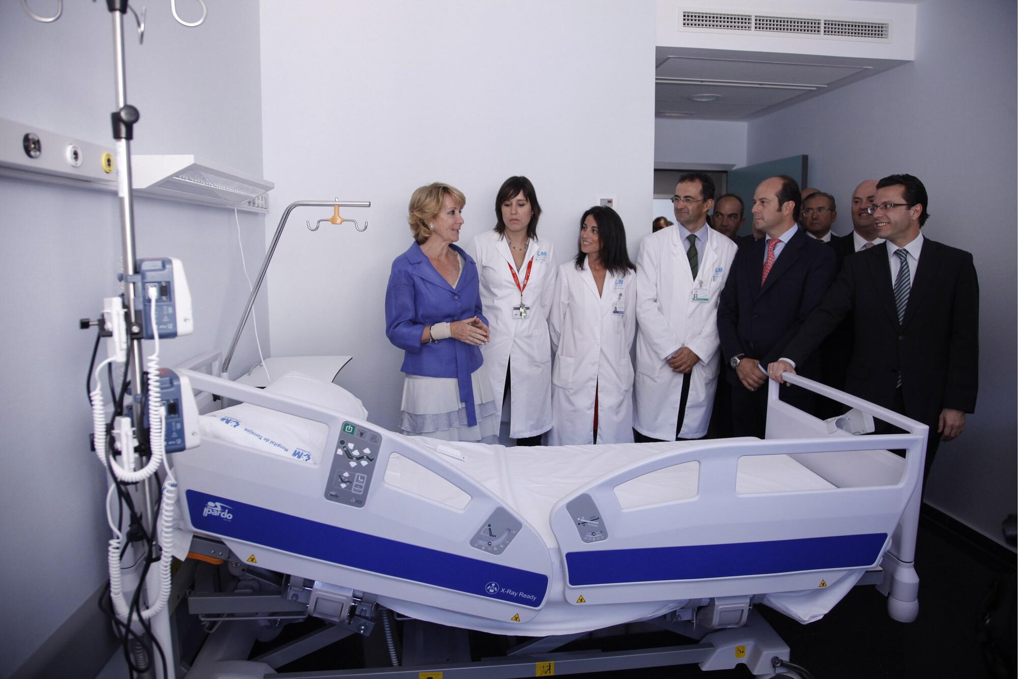 Esperanza Aguirre Hospital de Torrejon