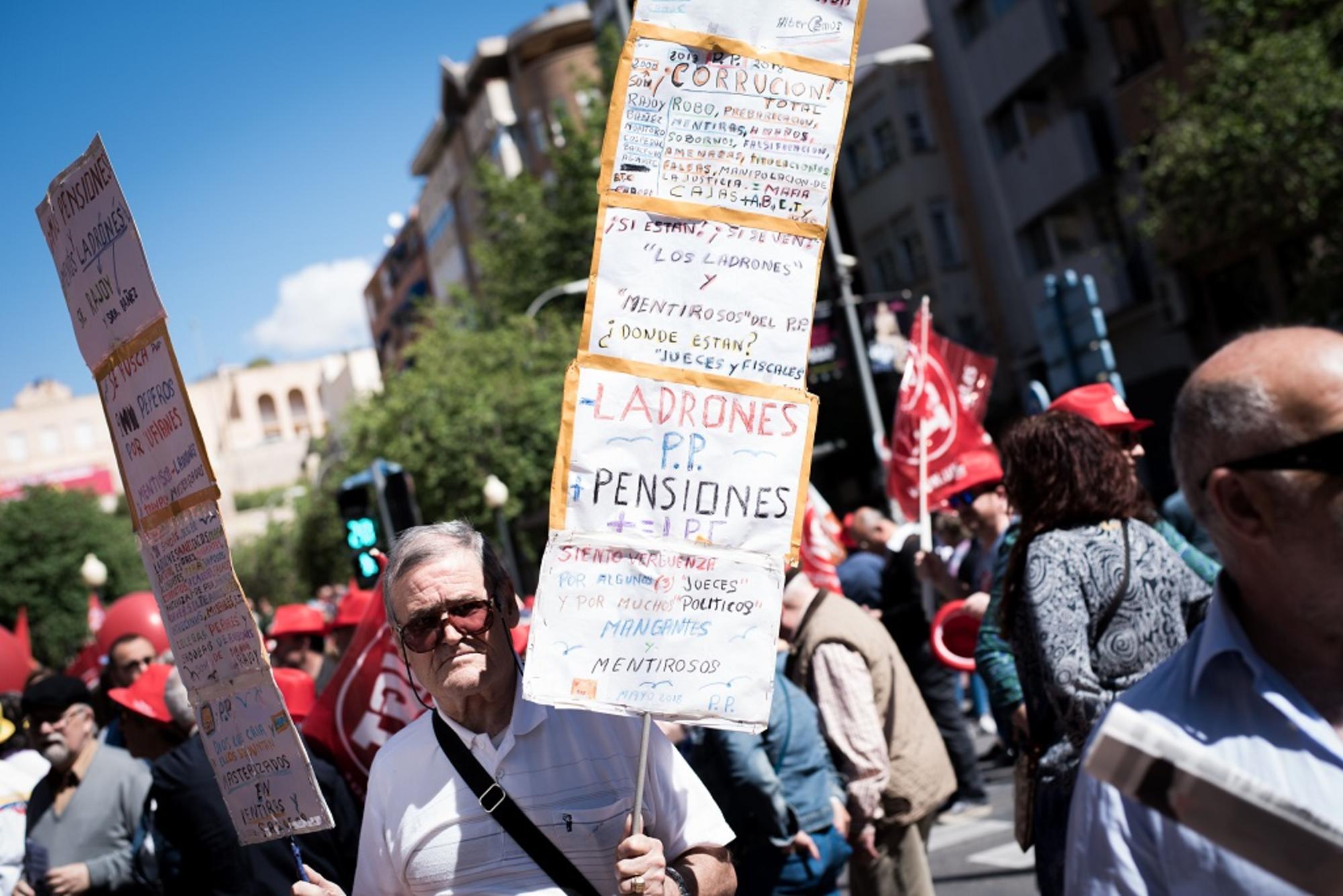 Manifestacion 1M Alacant 2 pensiones