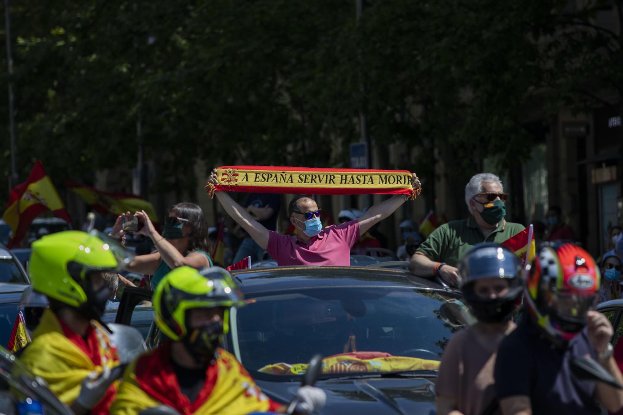 Manifestacion en coche extrema derecha - 3