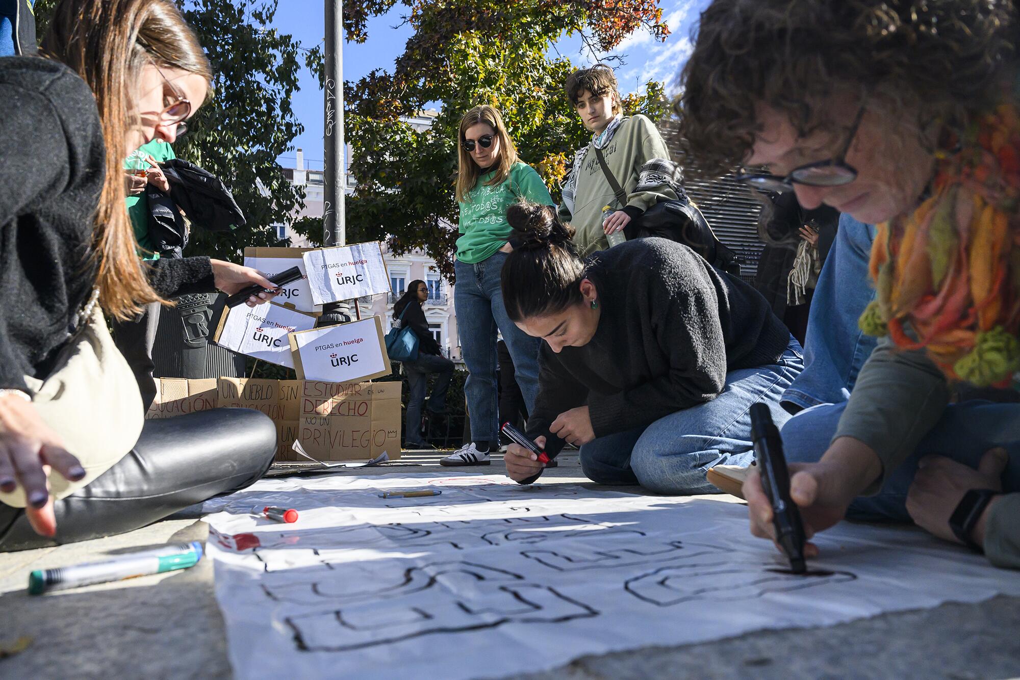 Huelga Universidad 25