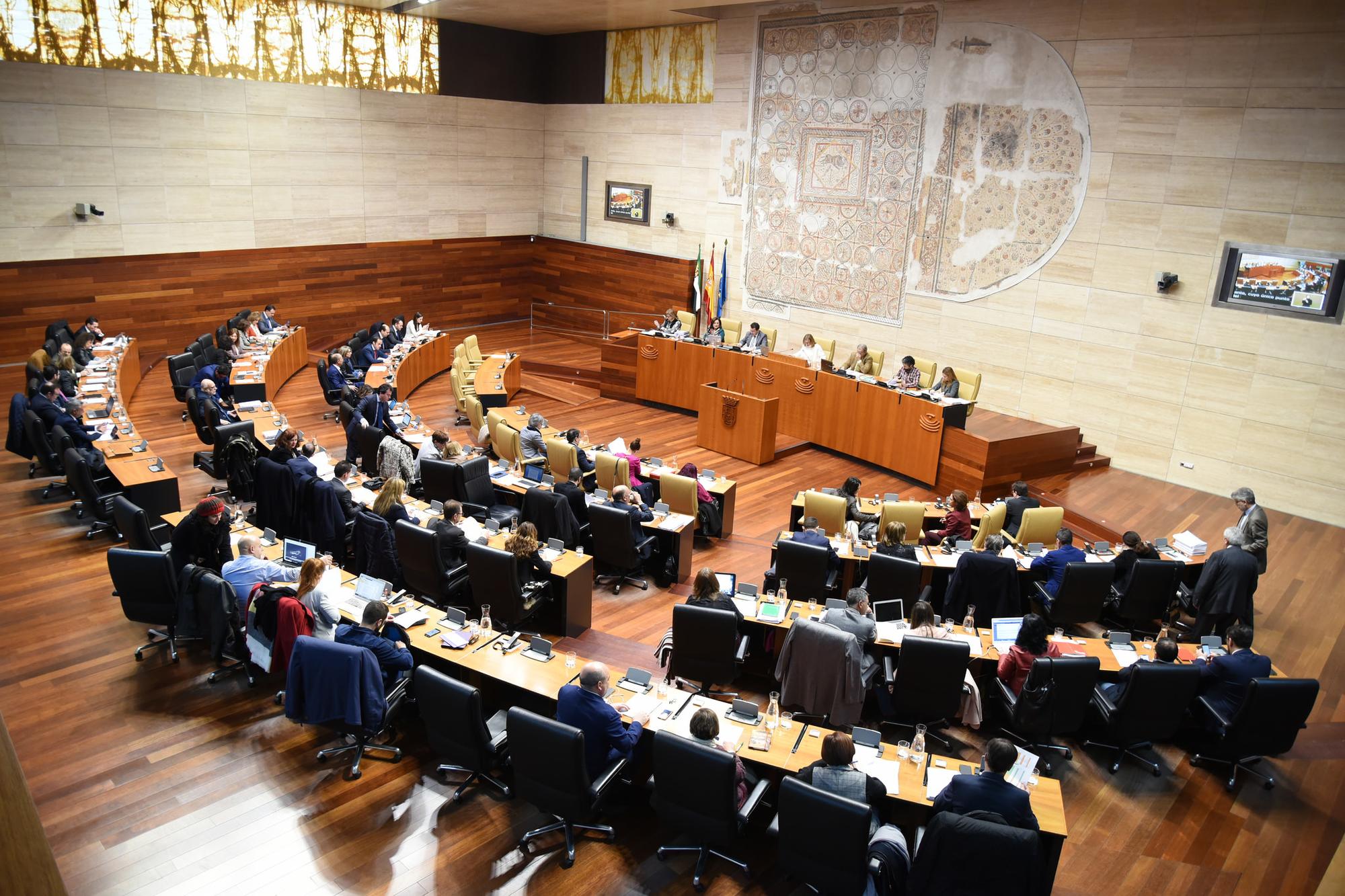 Asamblea Extremadura Pleno