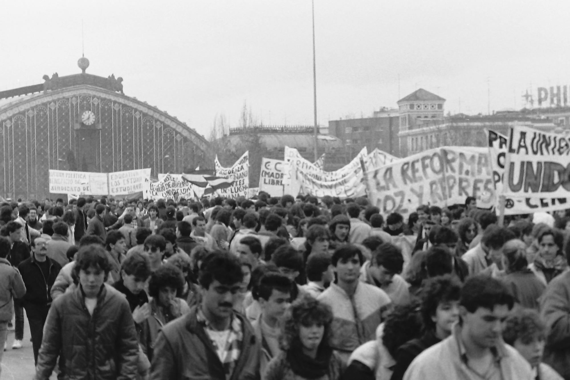 Obreros y estudiantes