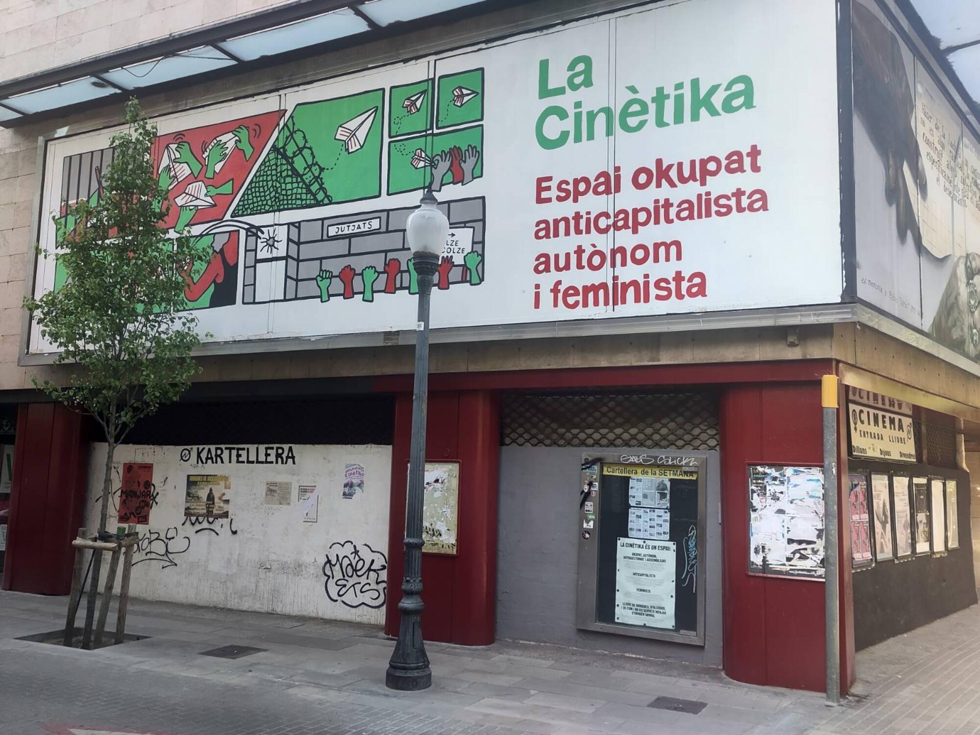 La Cinètika, centro social en un antiguo cine en Barcelona