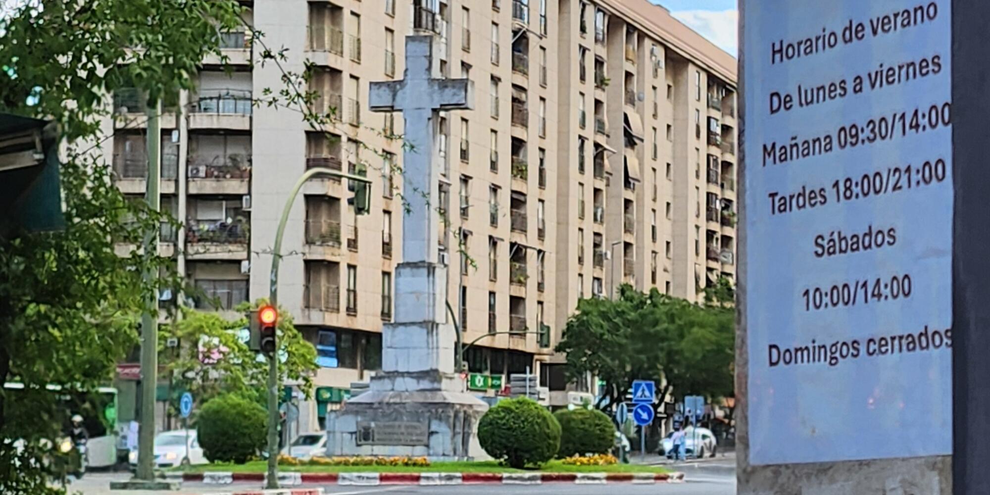 Cruz franquista de Cáceres