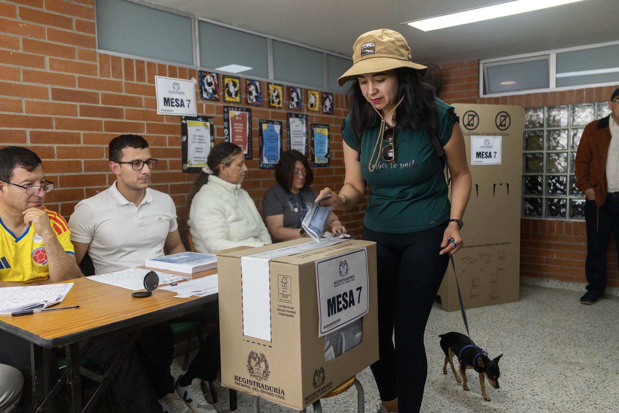 Colombia elecciones 26 - 5