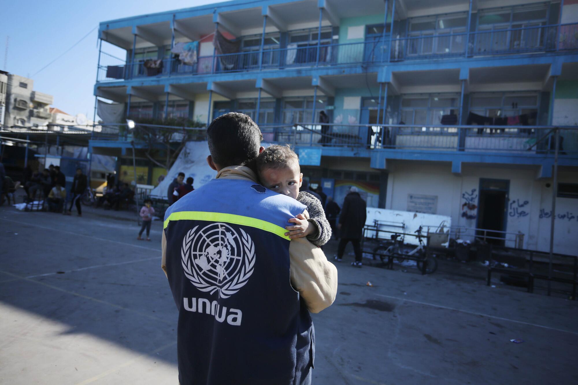 UNRWA tribuna Cristina Poveda