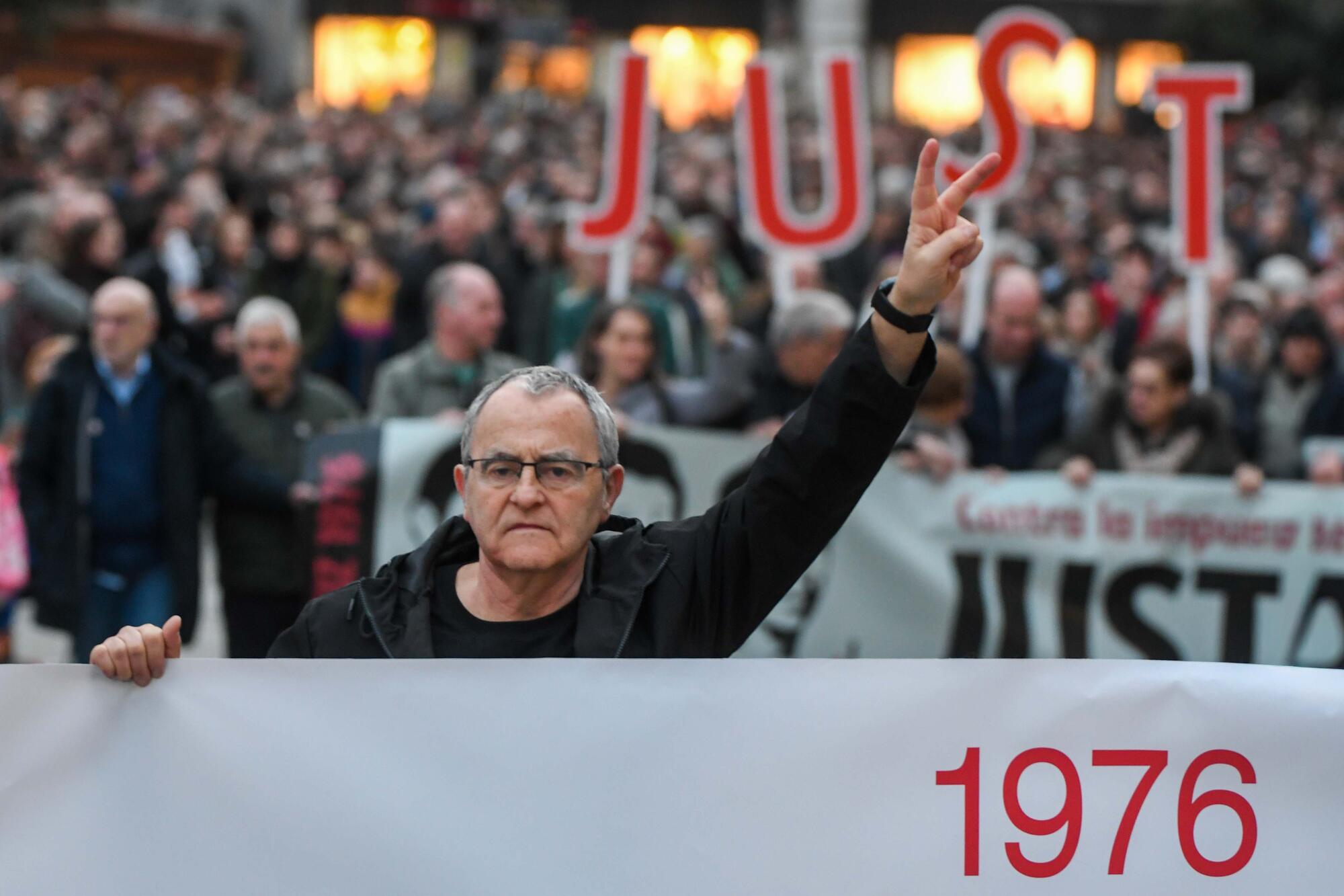 La jornada de hoy en Gasteiz ha estado cargada de recuerdos y homenajes.
