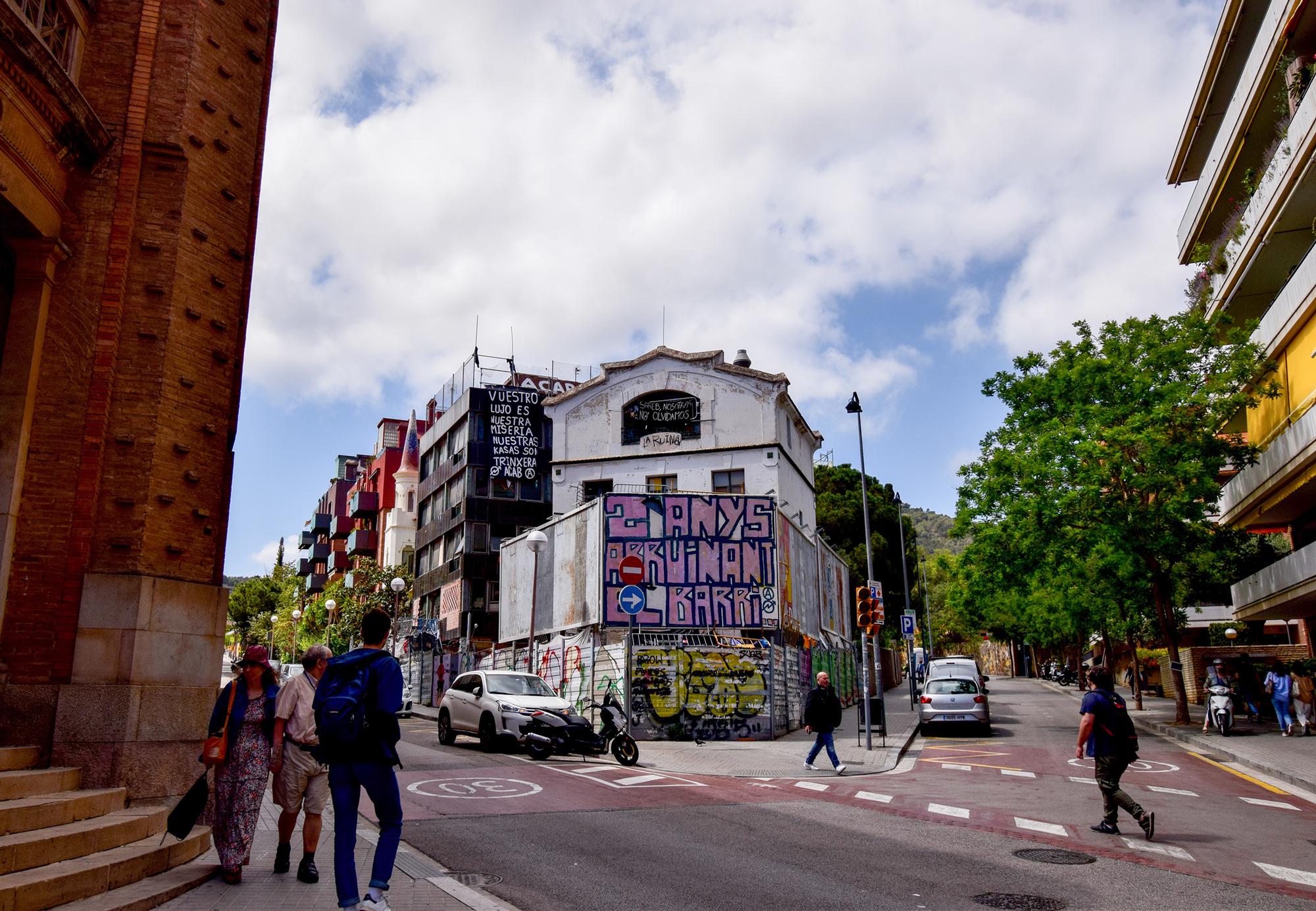 Barcelona centros sociales desokupa