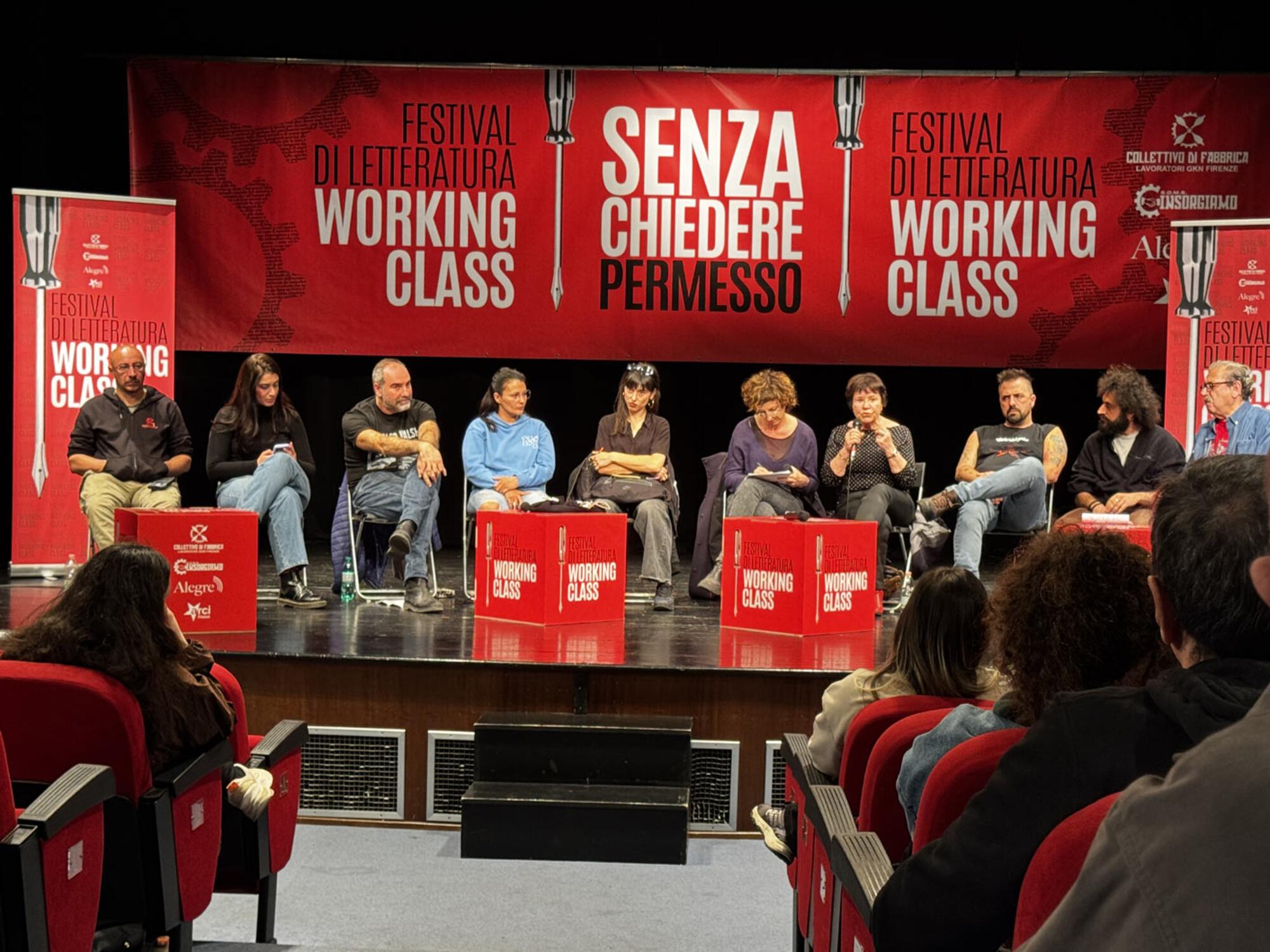 Una charla de la cuarta edición del festival de literatura working class celebrada en Campi Bisenzo (Italia)