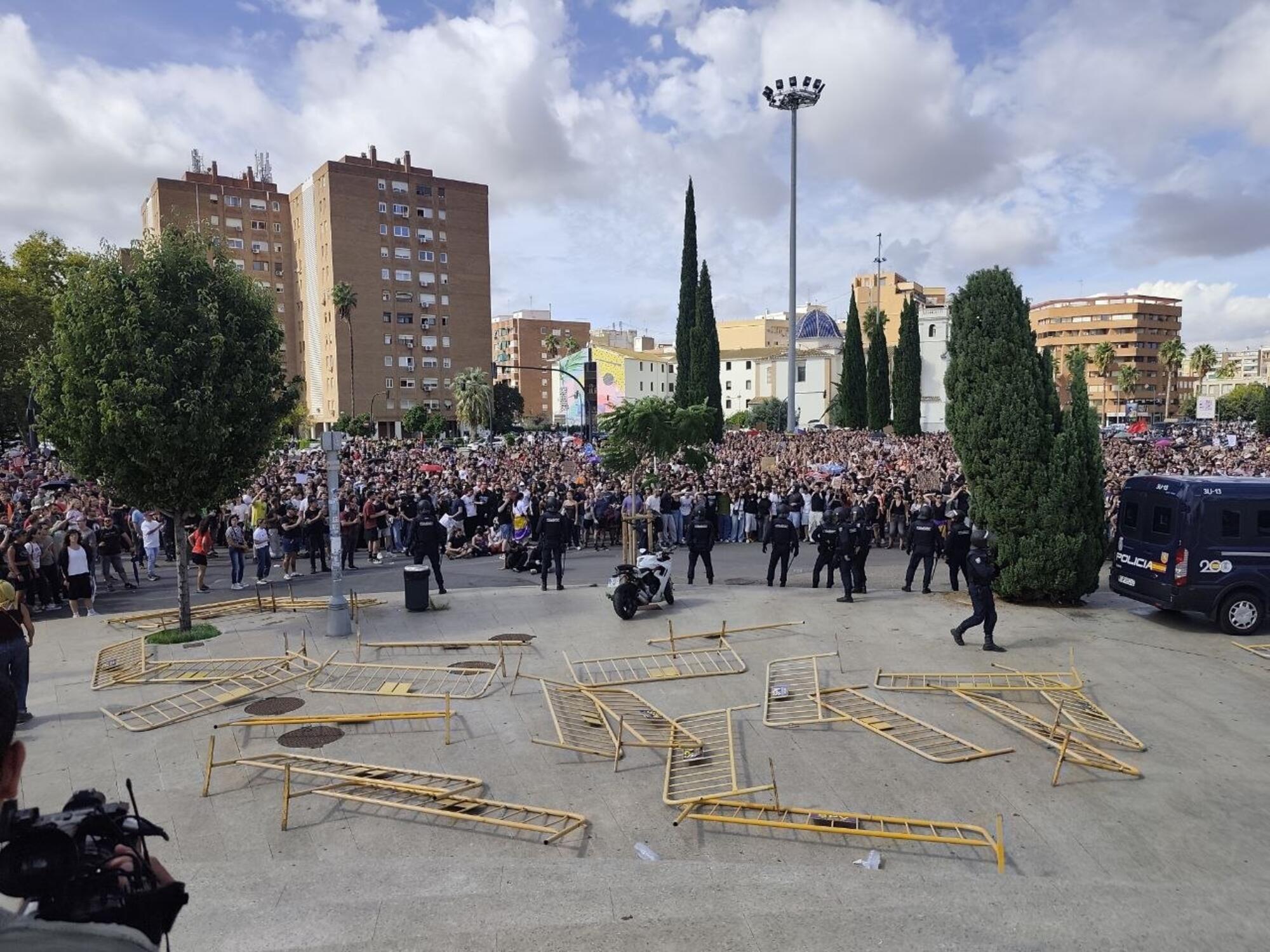 Manifestación por la vivienda en València.