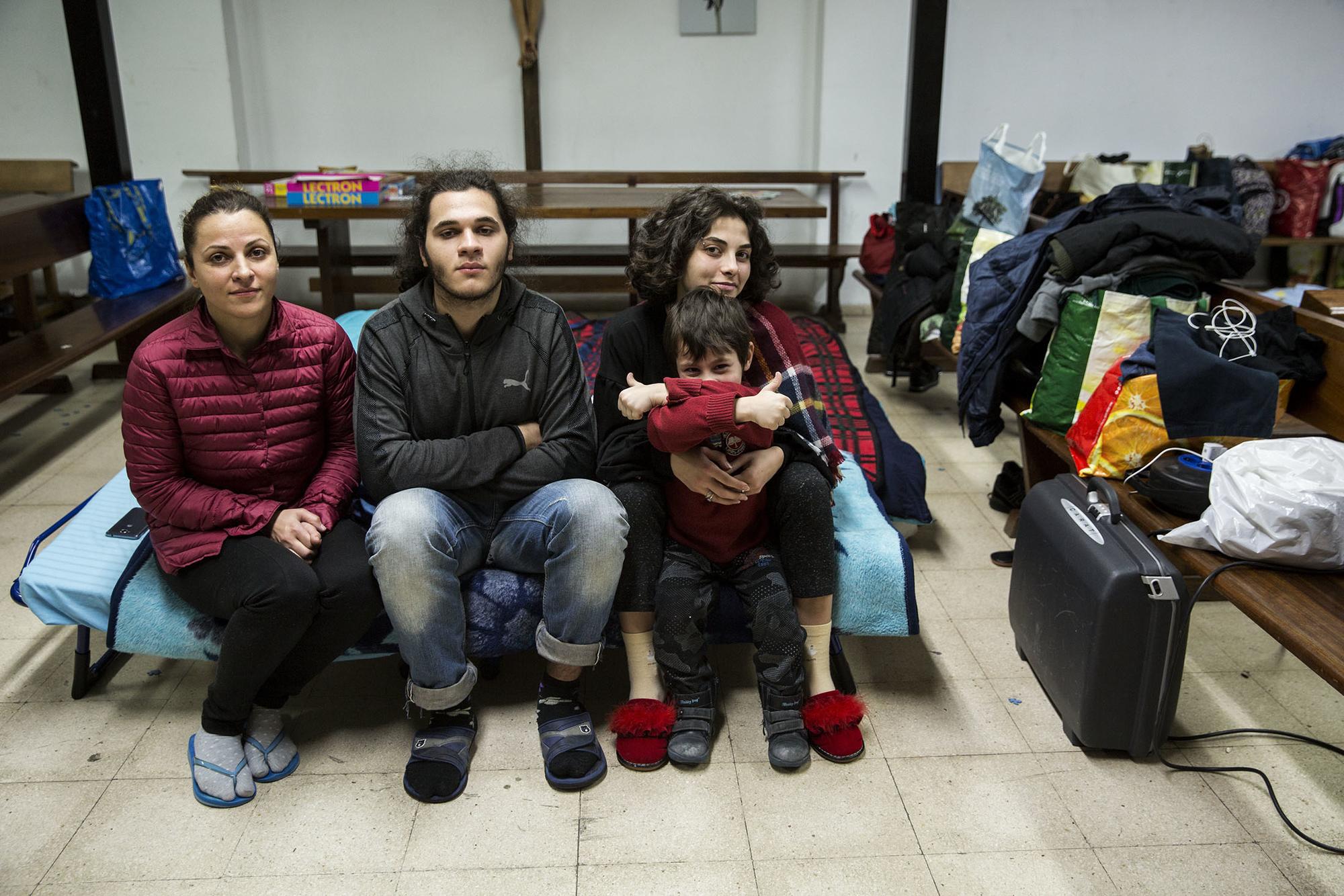 Asilo familias Parroquia Entrevias 3