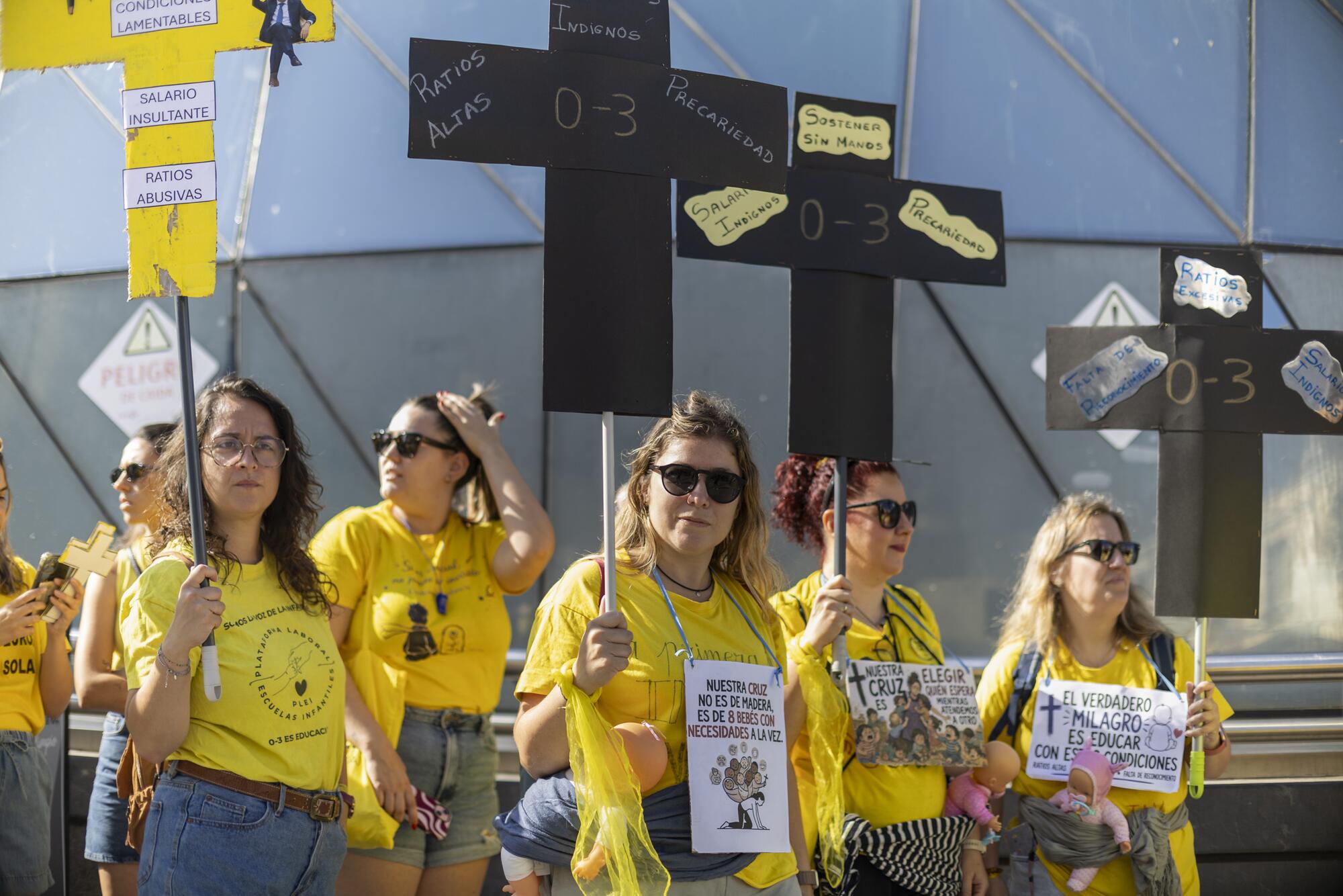Via Crucis por la educación pública  0-3 - 1