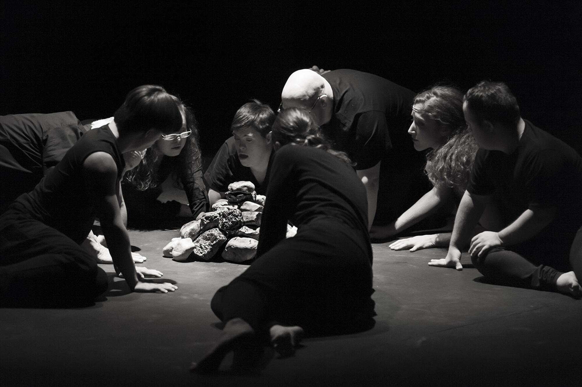 Un trabajo de danza comunitaria de la compañía Alteraciones