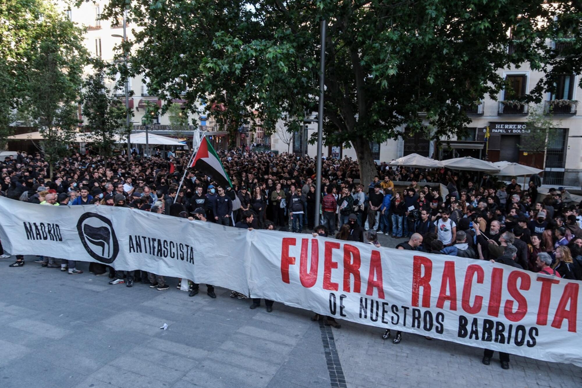 Concentración antifascista Lavapiés en protesta por manifestación de Falange - 2
