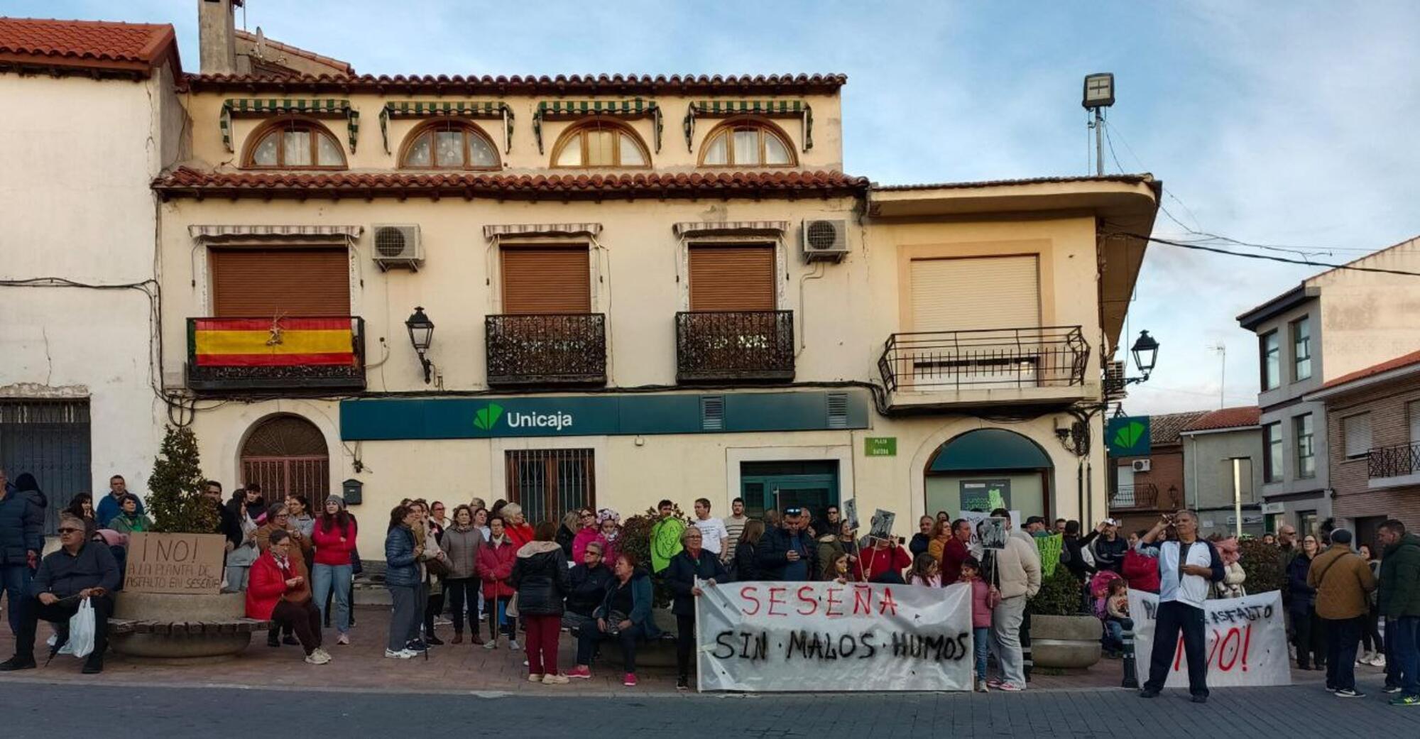 Protesta en Seseña Planta asfalto