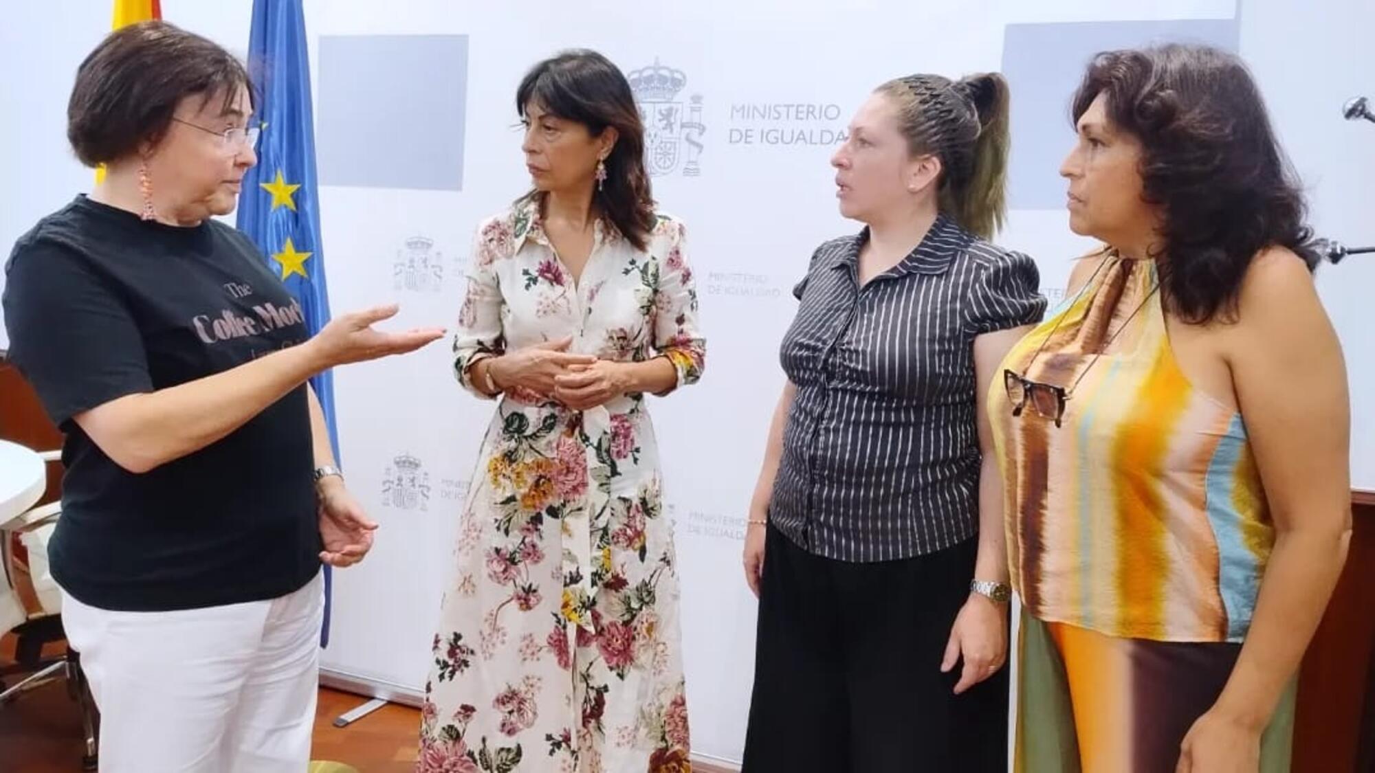 Ana redondo reunión OTRAS