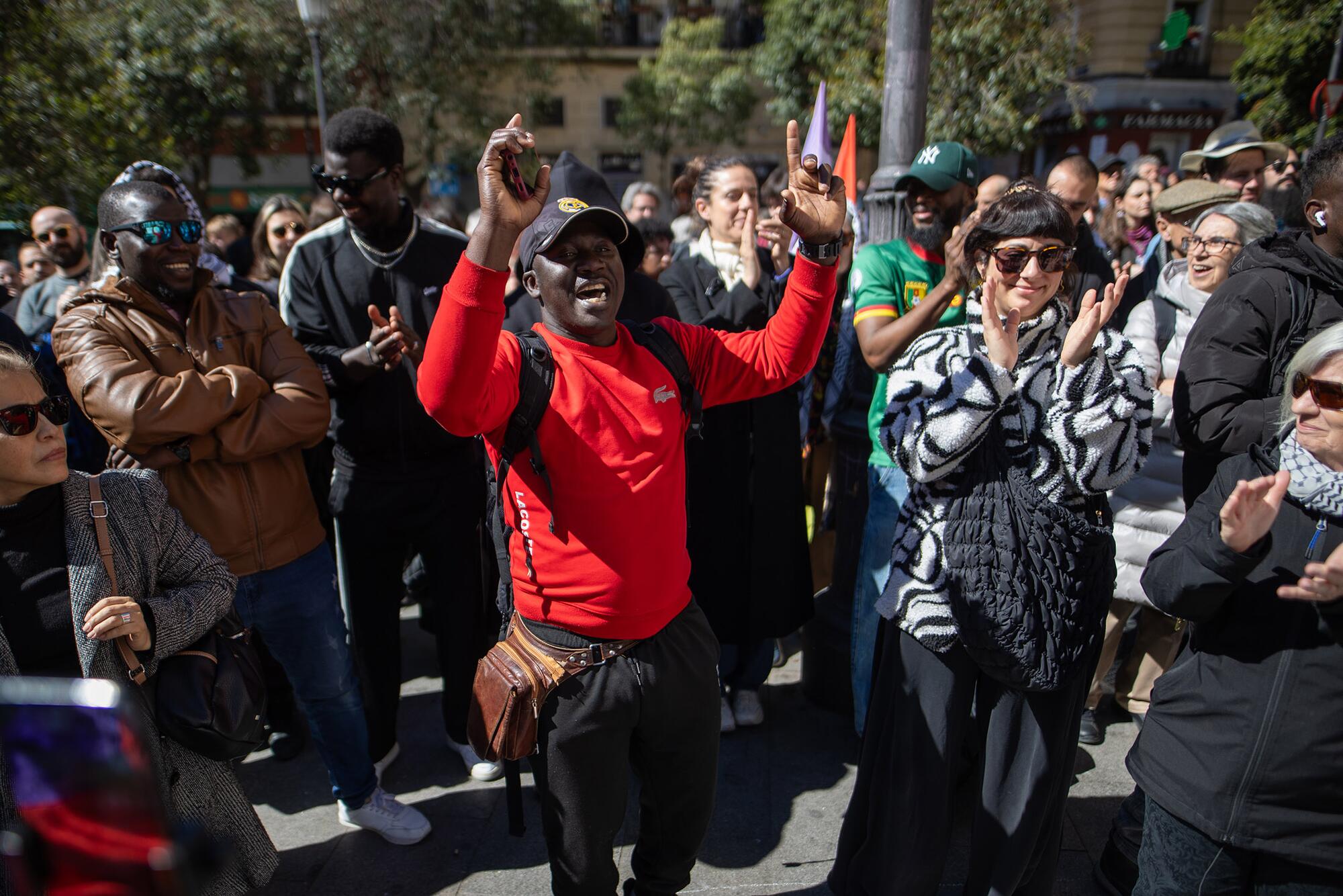 Concentración contra las redadas racistas 29 de marzo - 2
