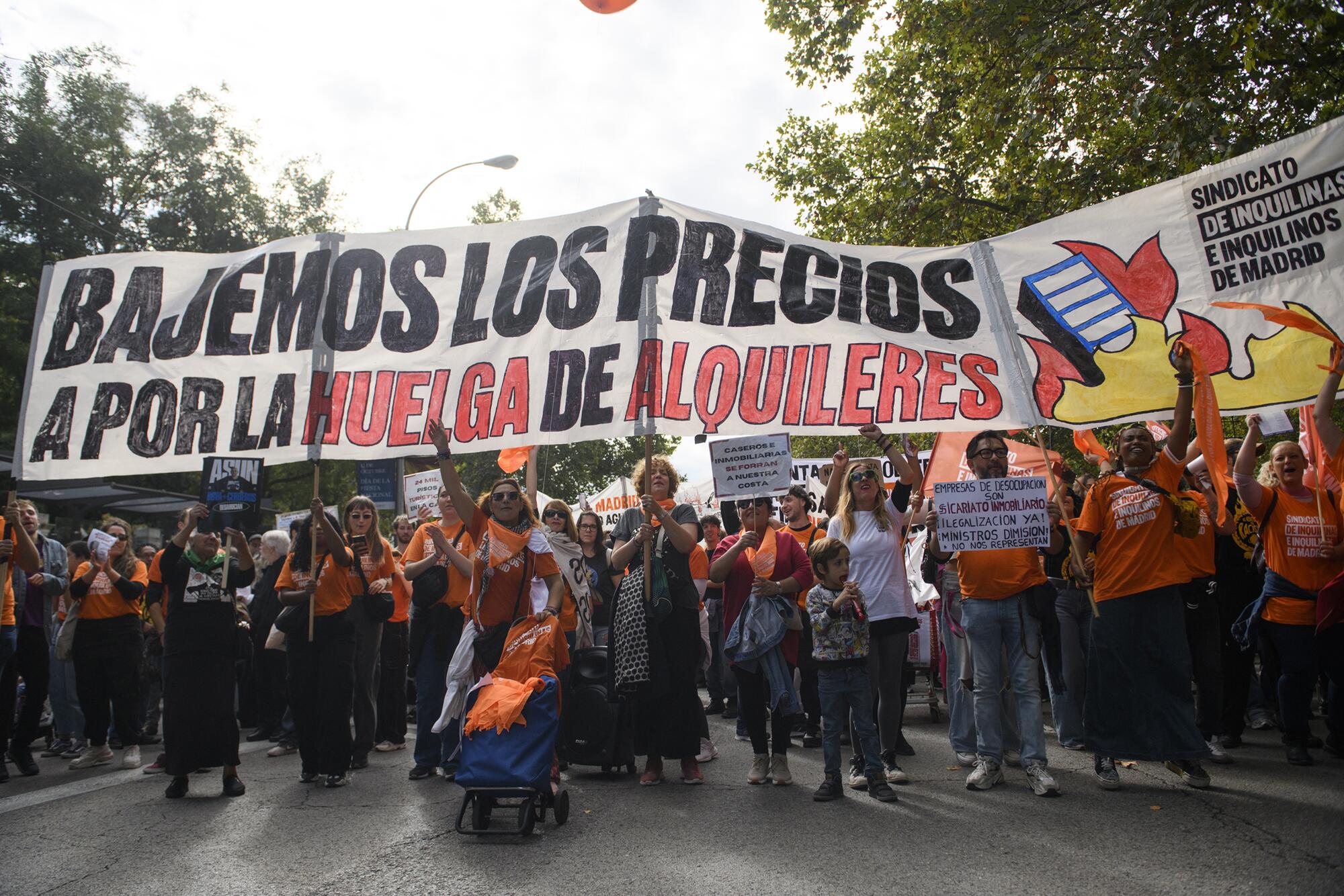 Manifestación vivienda 13O buenas - 1