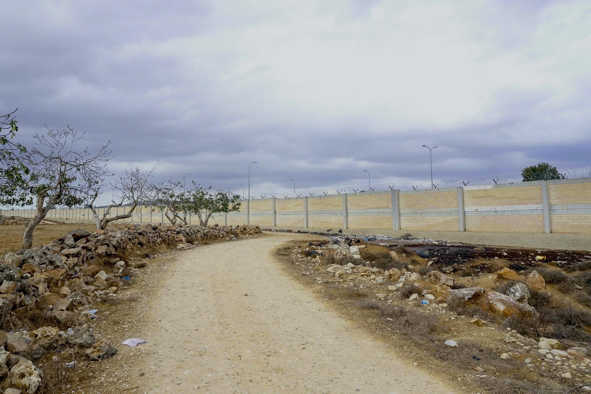 Cisjordania Bir Nabala muro - 1