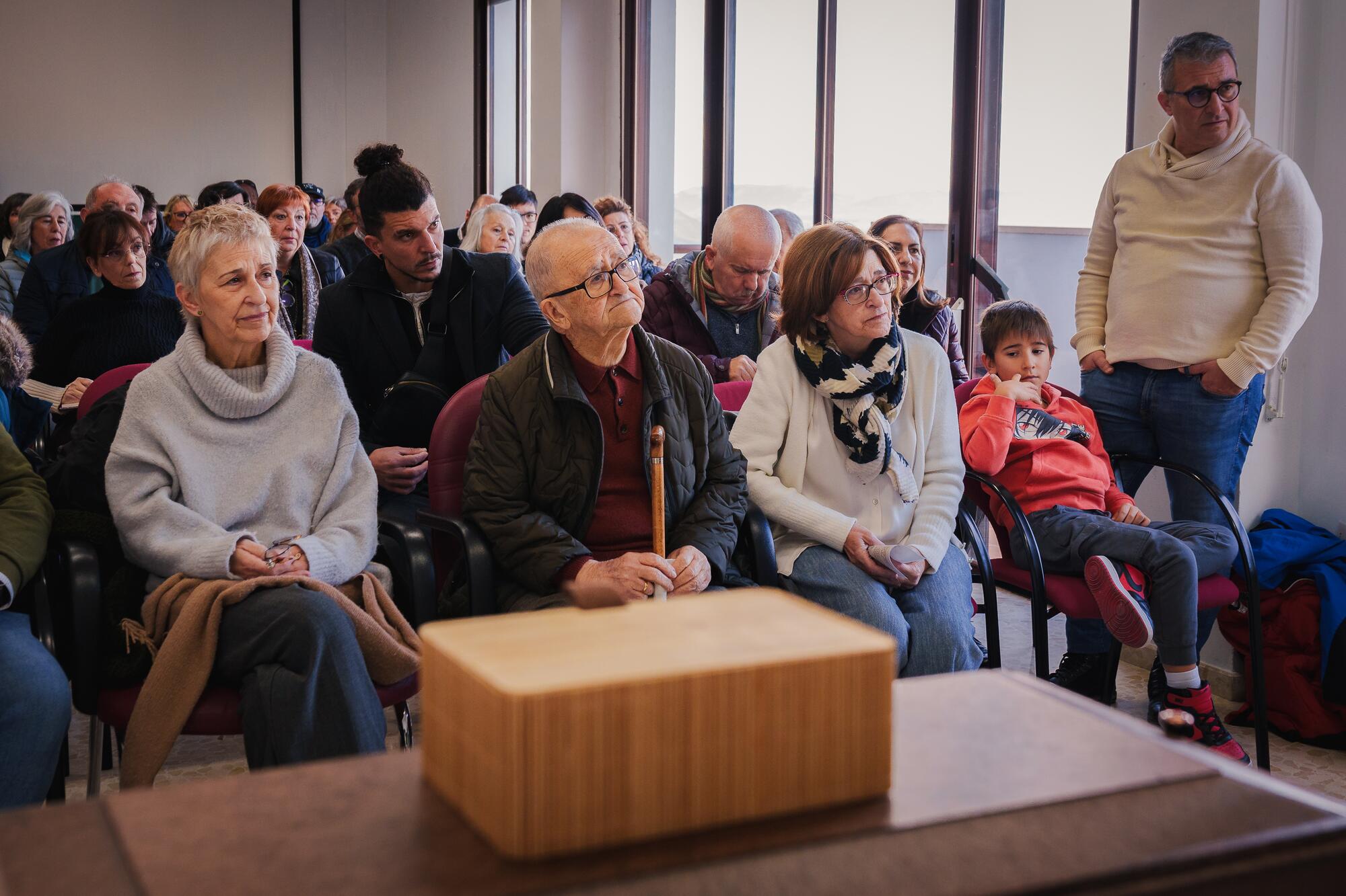 Entrega de los restos de Eloísa Martín Canal, granadina de 19 años ejecutada en 1936, a su familia - 1