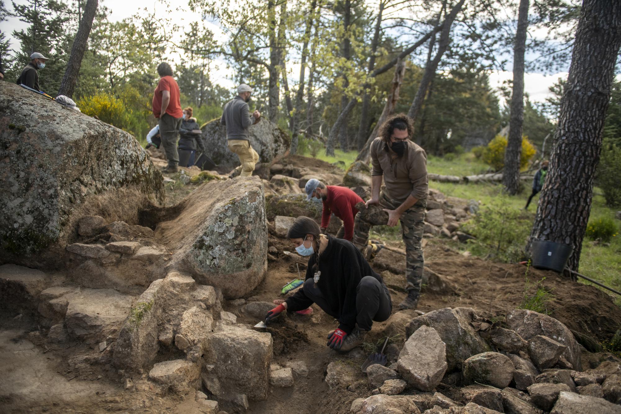 Proyecto arqueológico del Valle de los Caídos. Los campos de trabajo. - 2