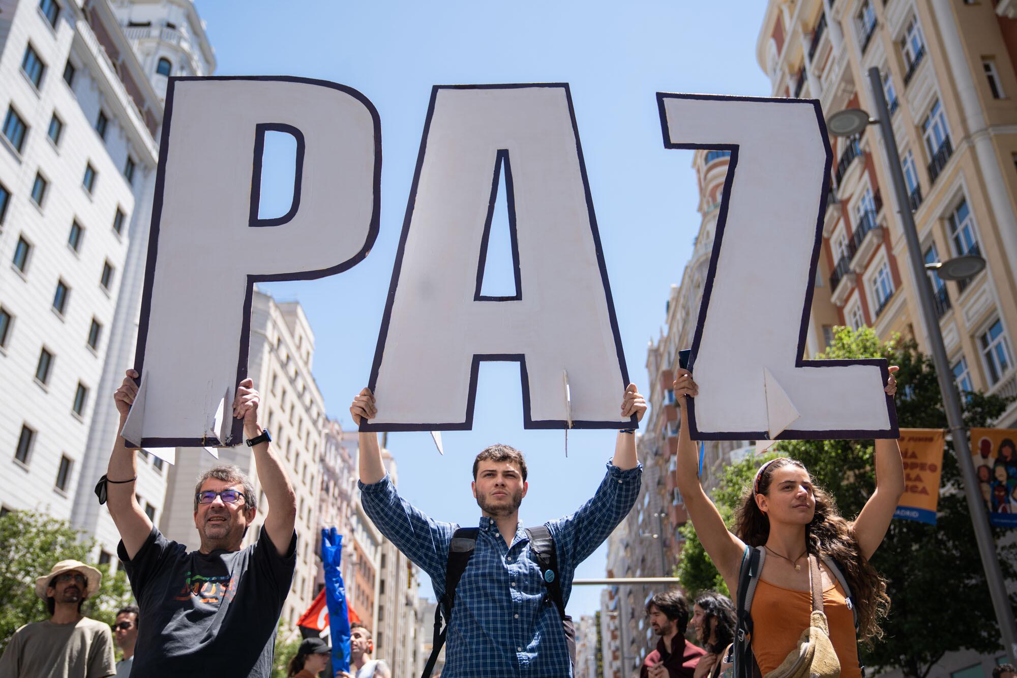 Manifestación OTAN NO - 2