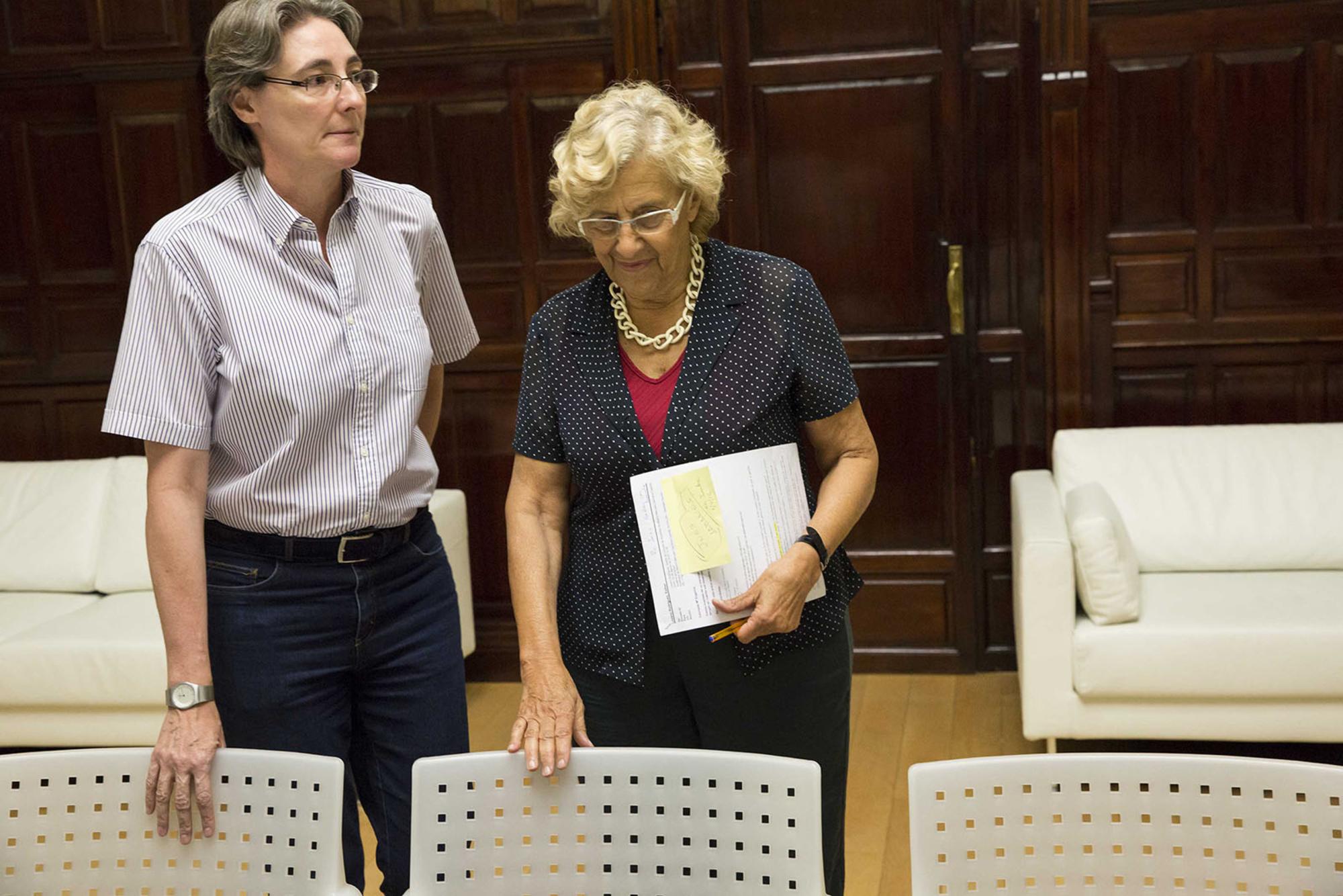 Manuela Carmena y Marta Higueras