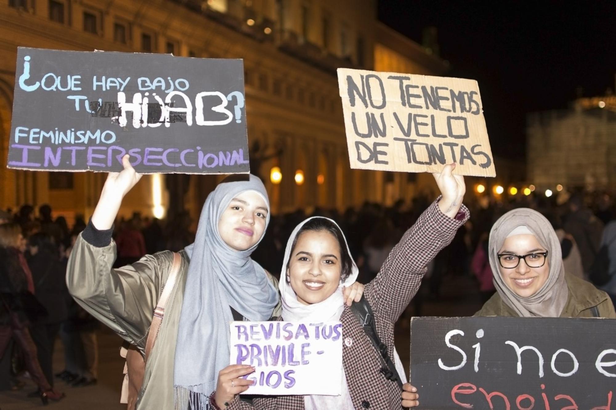 Tres feministas musulmanas.