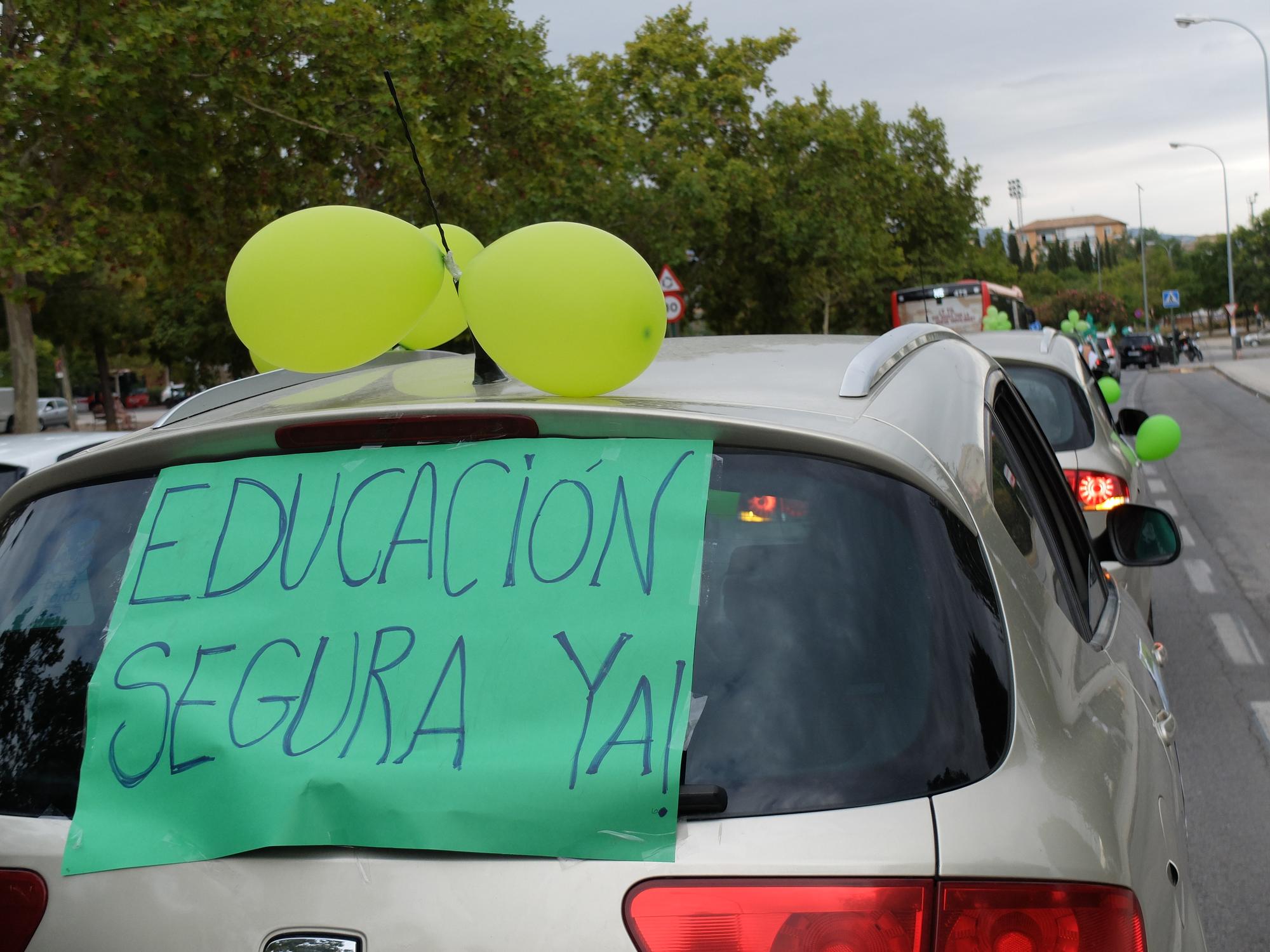 Caravana por la educación pública en Granada