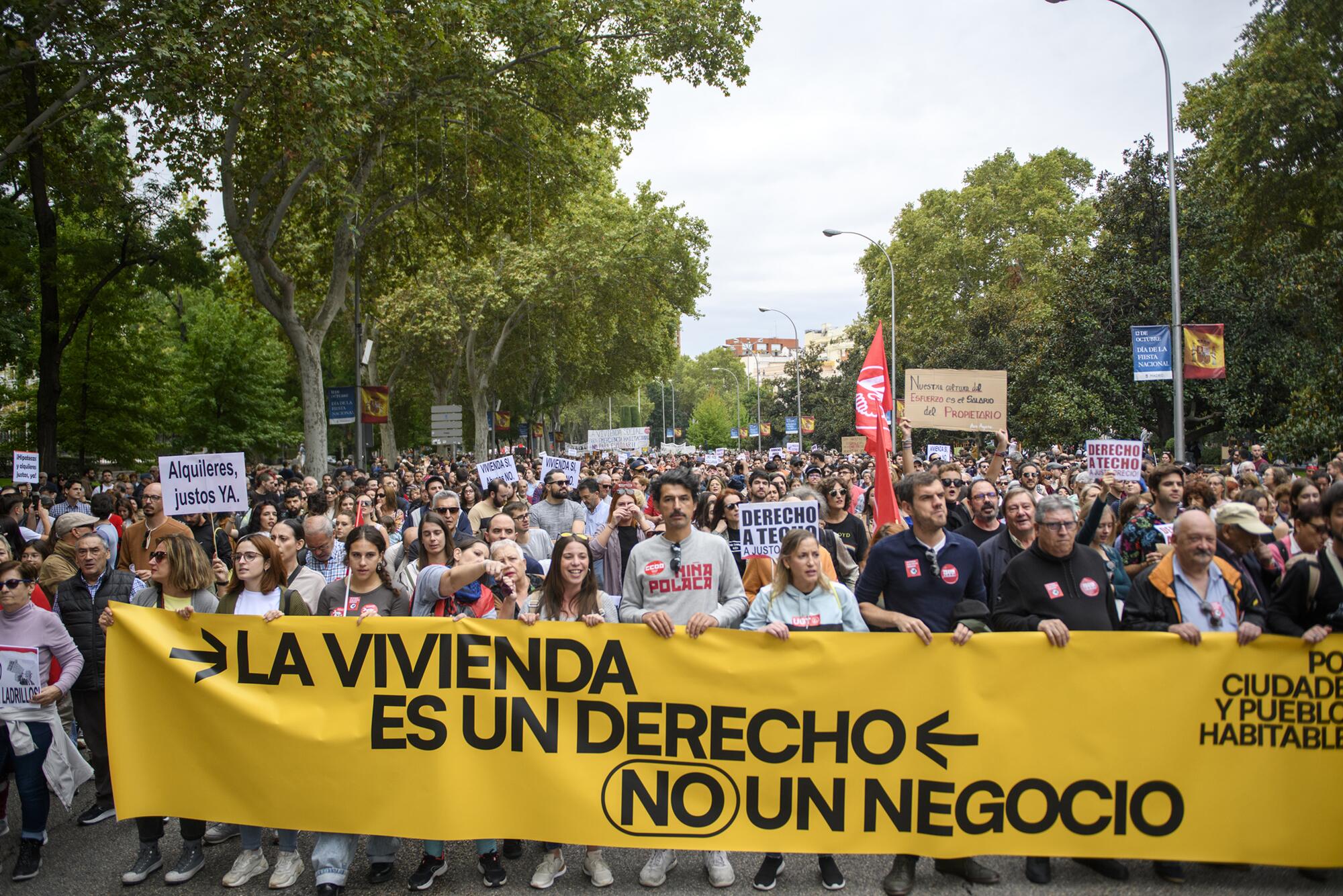 Manifestación vivienda 13O buenas - 11