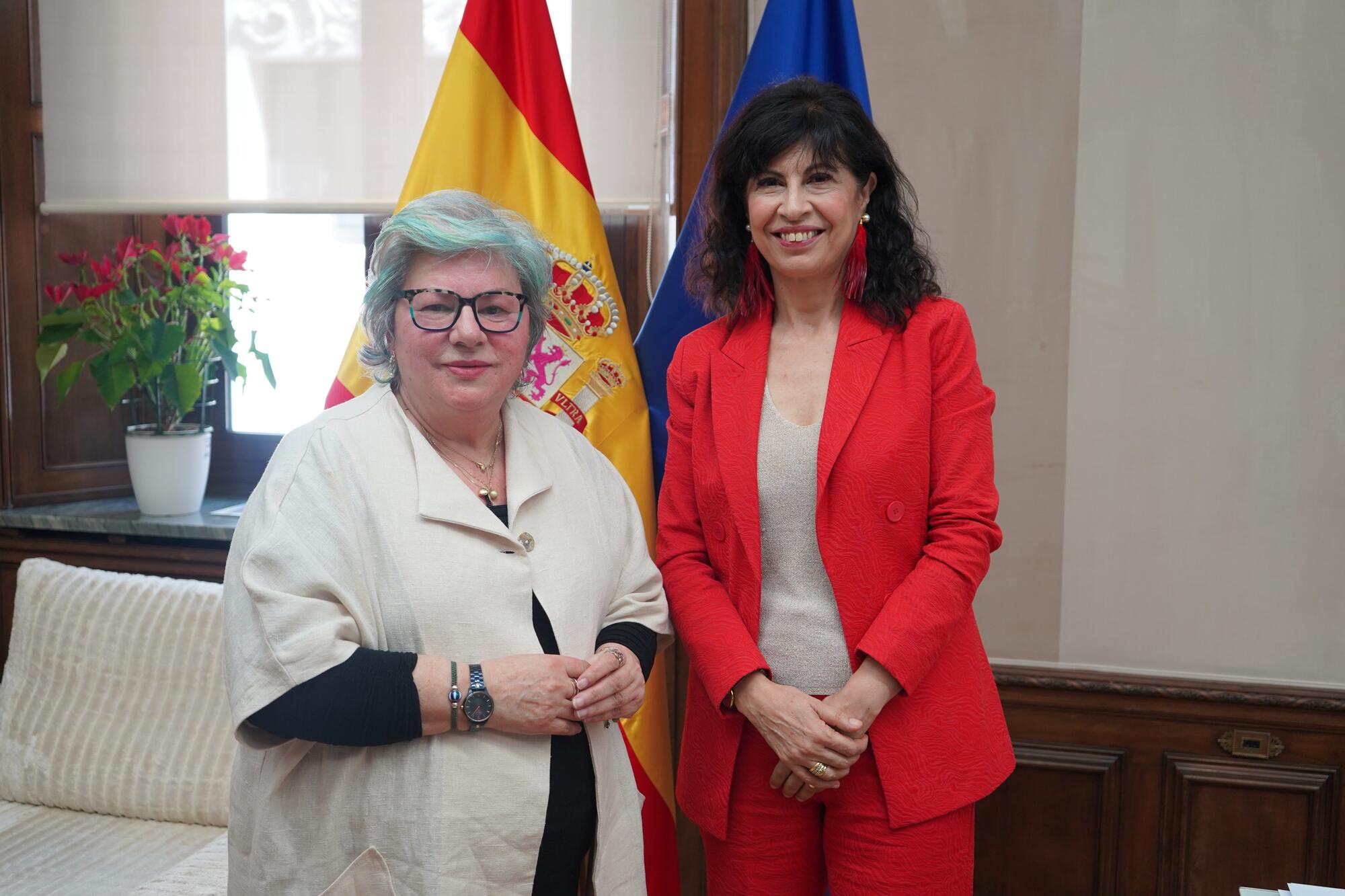 Dolores Vázquez Ana Redondo.