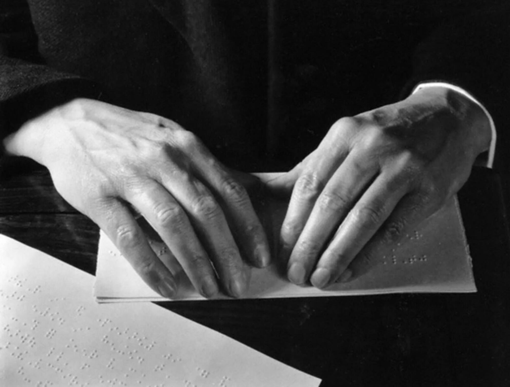 Imogen Cunningham: Braille (1933)