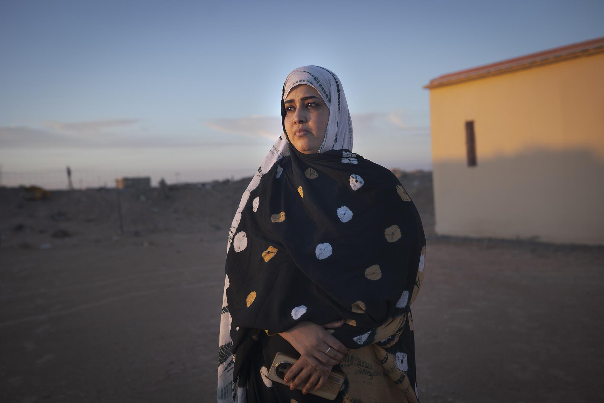 Aicha - 6