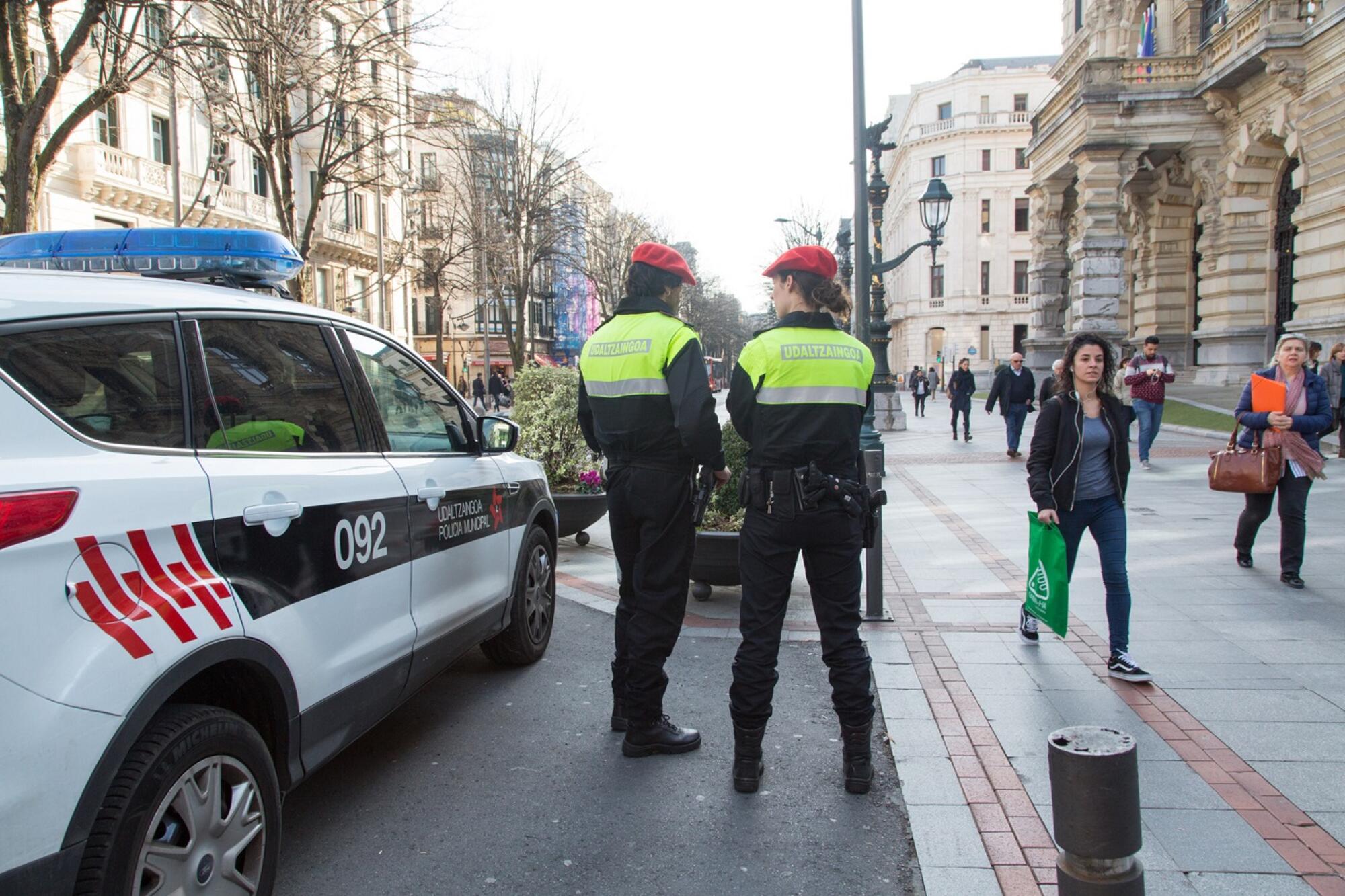 policia local bilbao