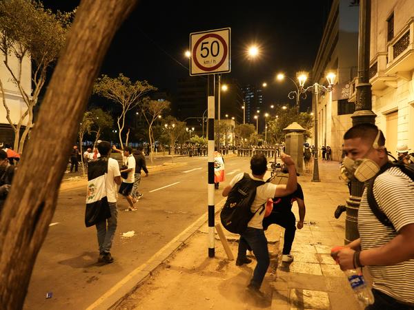 Lima Manifestación Perú - 11