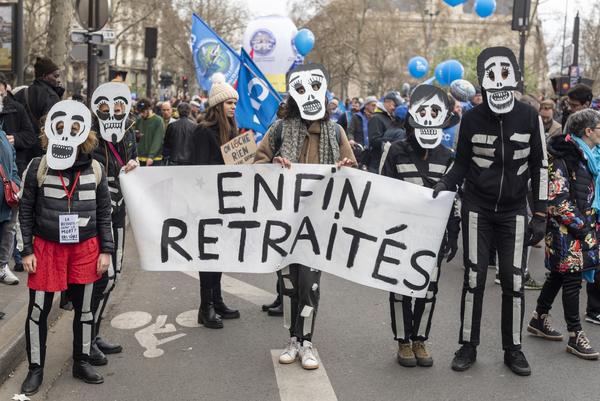 Movilizaciones en París contra la reforma de las jubilaciones - 3